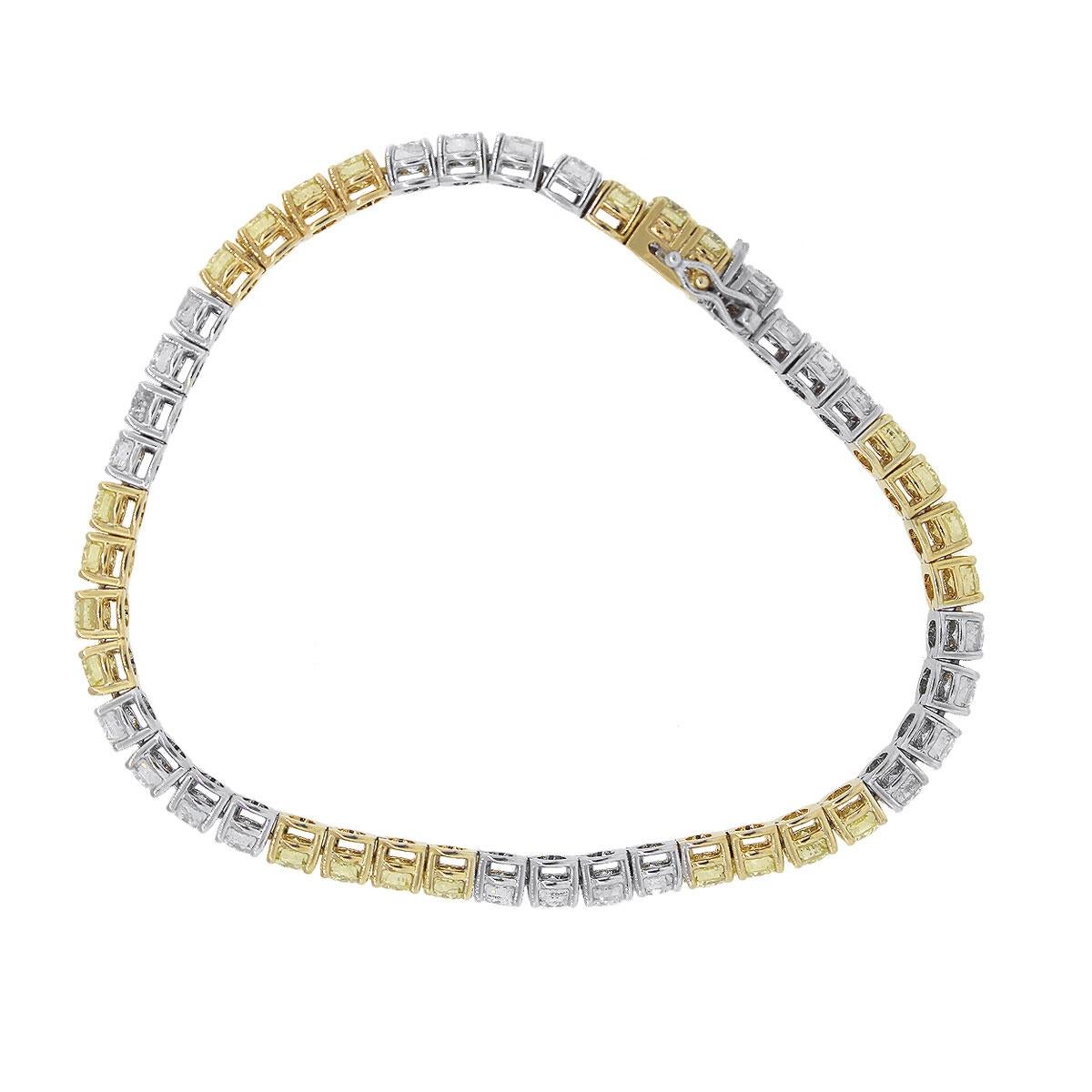 Round Cut White and Fancy Yellow Round Diamond Tennis Bracelet