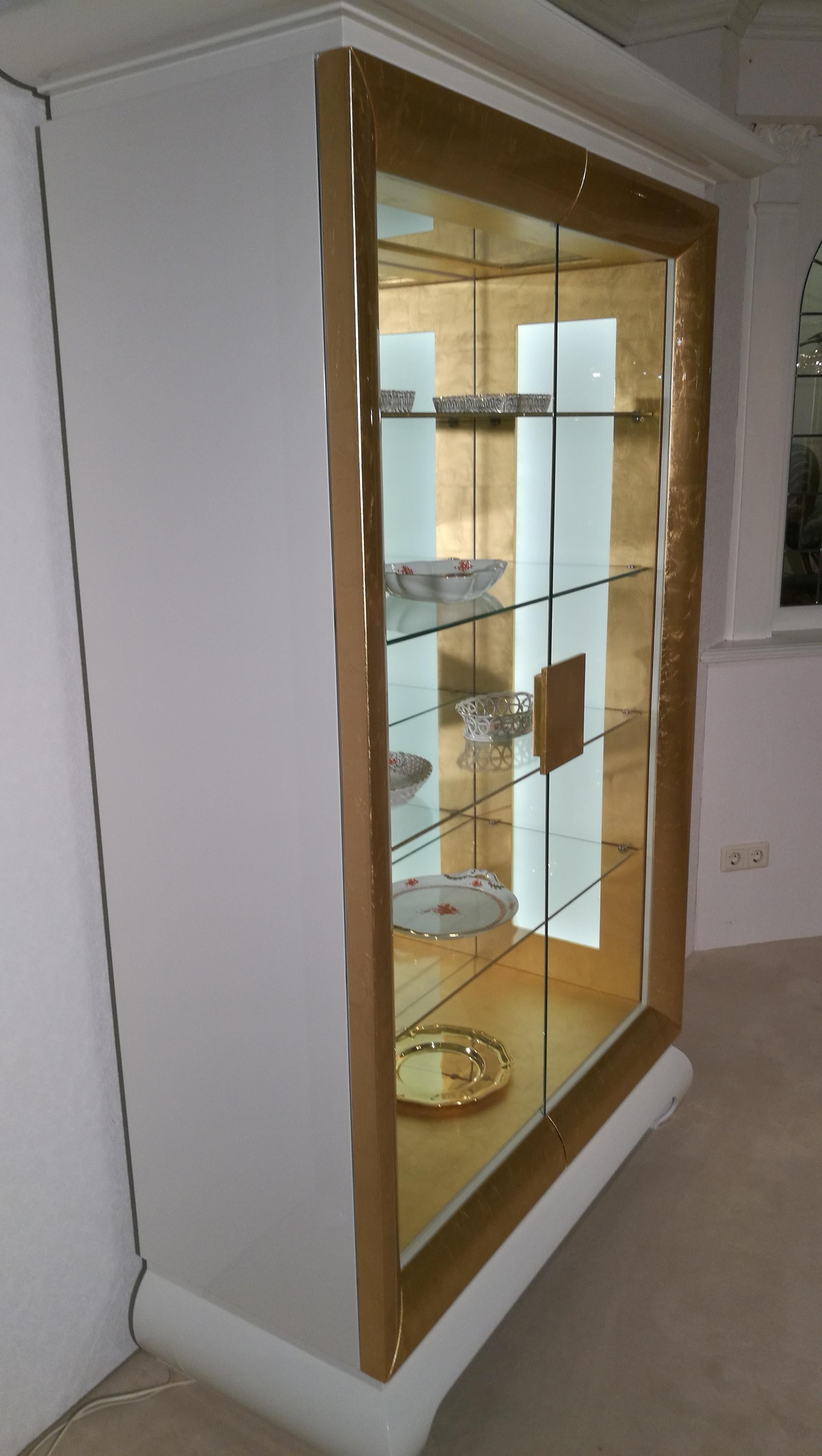 Hand-Crafted White and Gold Design Glass Vitrine 