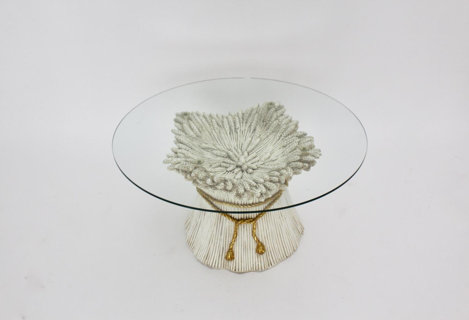 White and Gold Hollywood Regency Sheaf of Wheat Coffee Table, 1970s, Italy For Sale 1