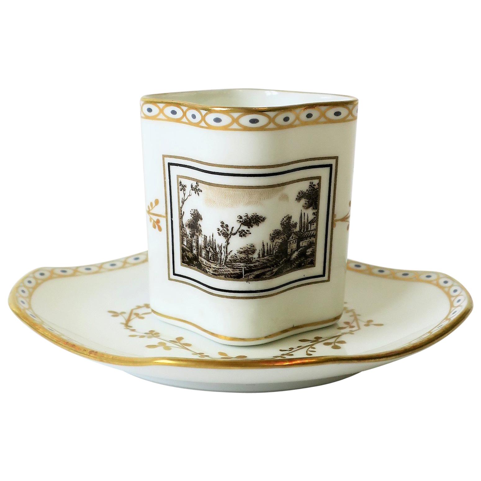 Richard Ginori Designer Italian White & Gold Espresso Coffee or Tea Cup Saucer For Sale