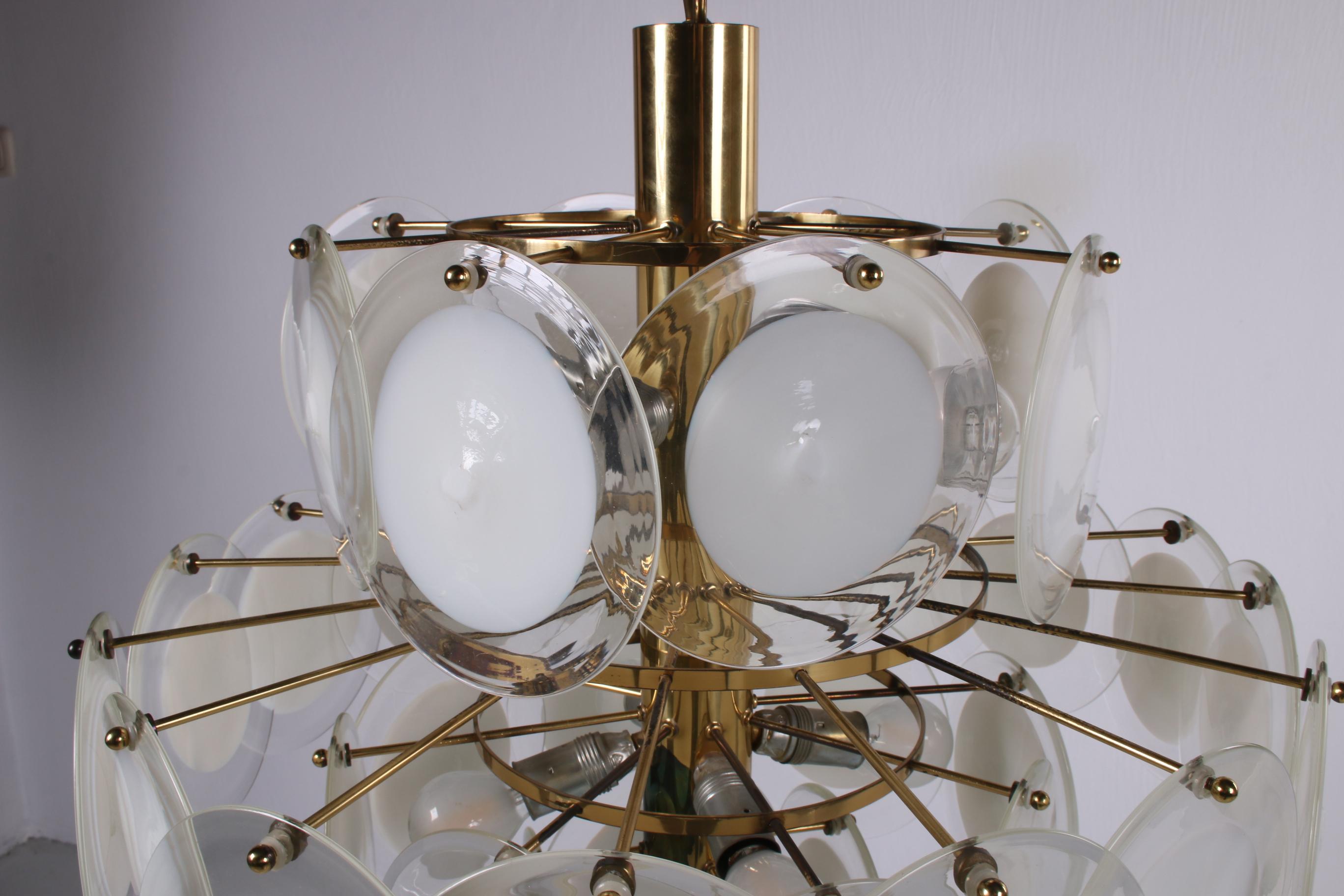 Mid-20th Century White and Gold Murano Chandelier by AV Mazzega For Sale