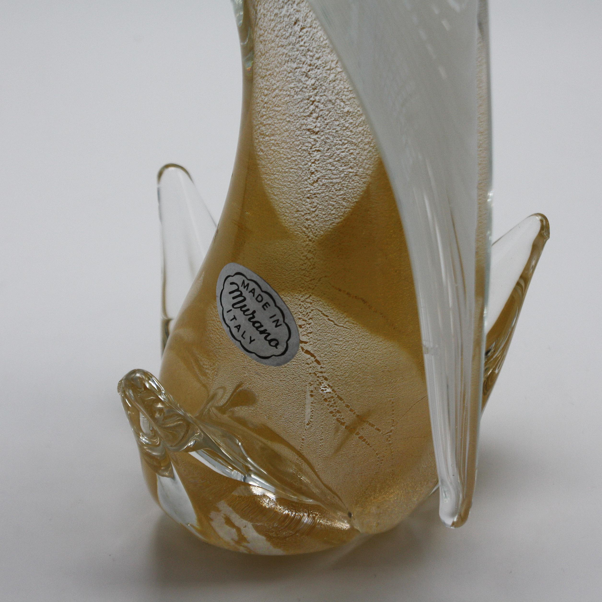 Mid-20th Century White and Gold Murano Glass Bird, circa 1960