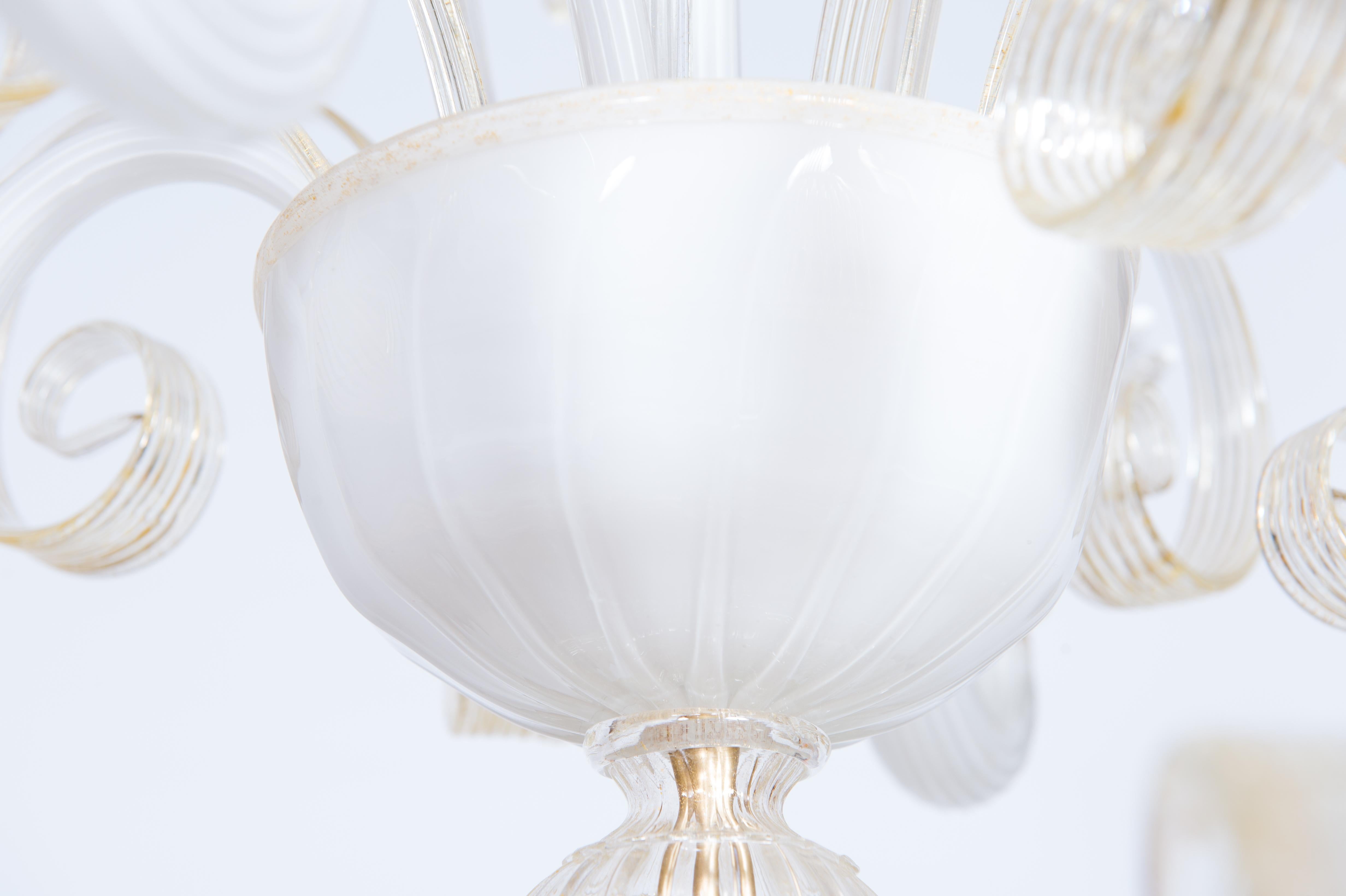 Blanco y oro  Lámpara de cristal de Murano, por Giovanni Dalla fina Años 90 en venta 4