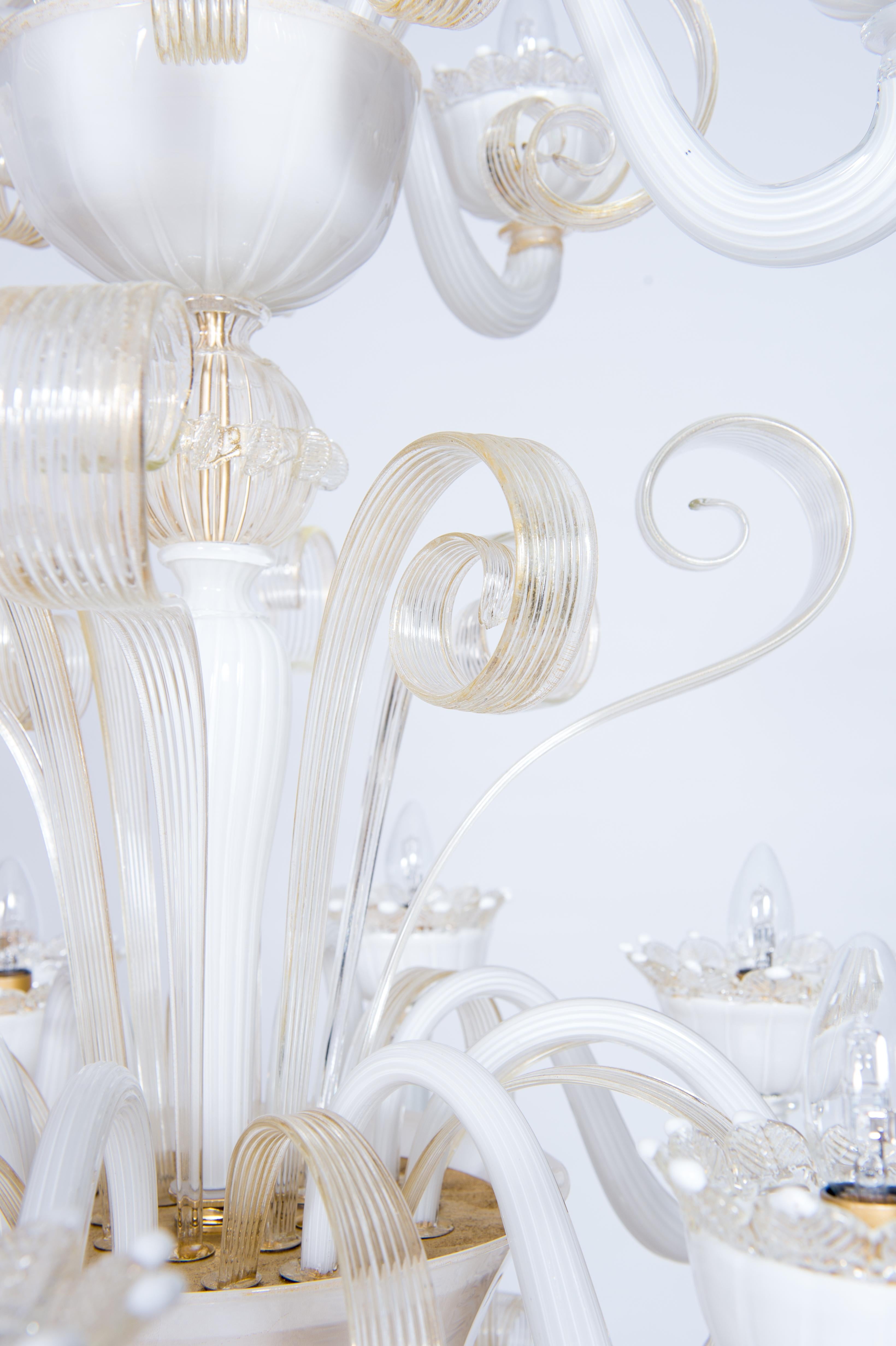 Blanco y oro  Lámpara de cristal de Murano, por Giovanni Dalla fina Años 90 en venta 6