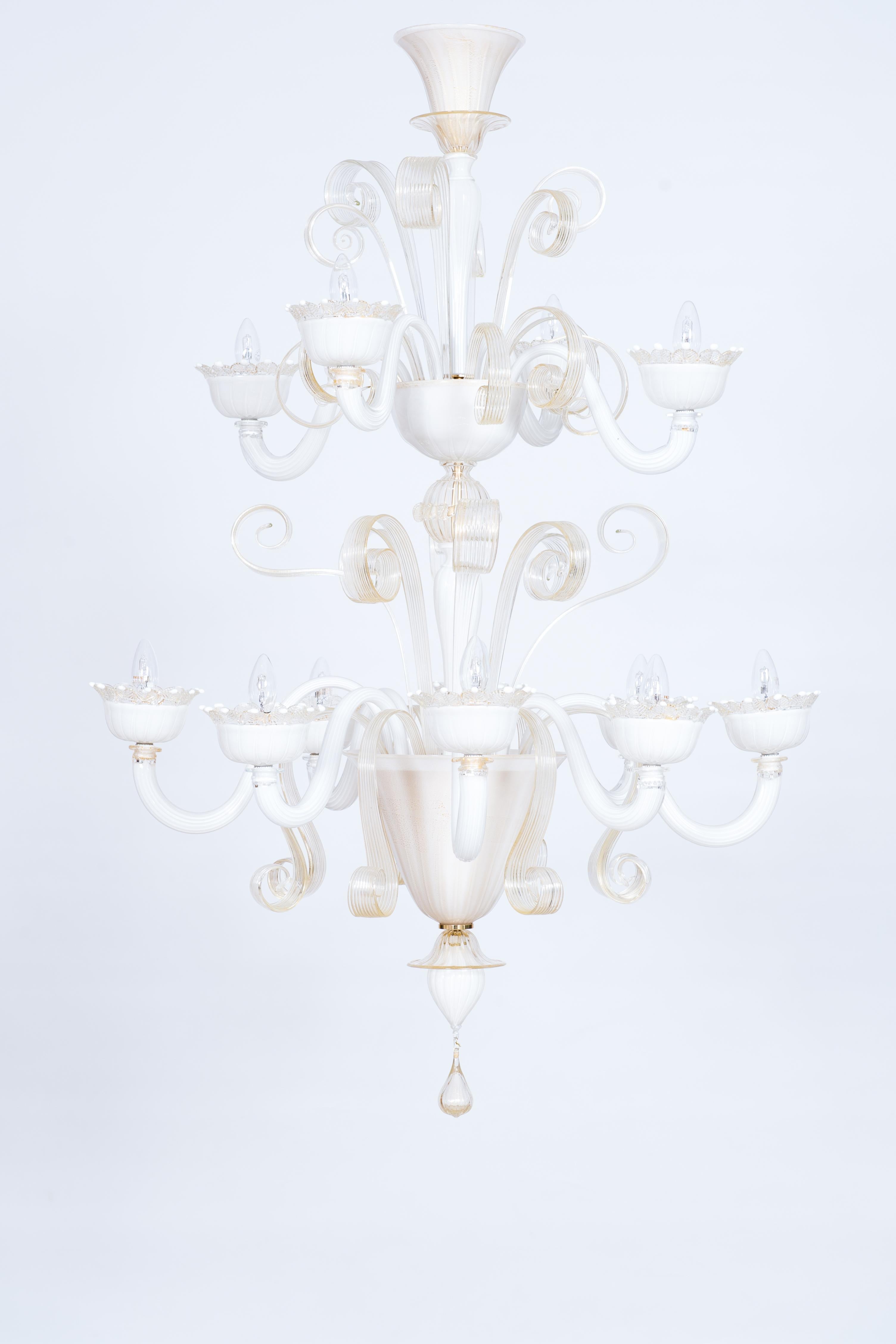 Blanco y oro  Lámpara de cristal de Murano, por Giovanni Dalla fina Años 90 Moderno en venta
