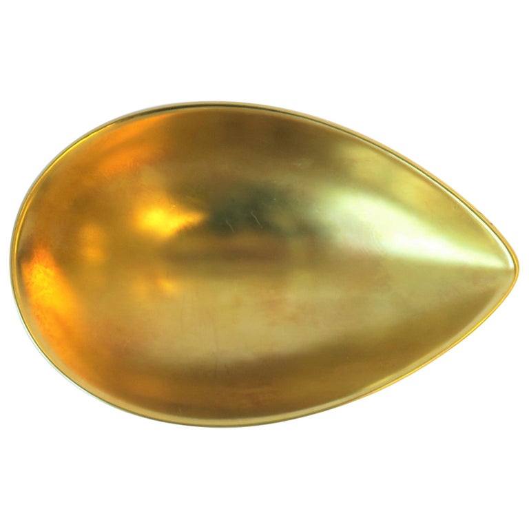 White and Gold Porcelain Jewelry or Trinket Dish For Sale at 1stdibs