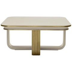 Table basse carrée blanche et or