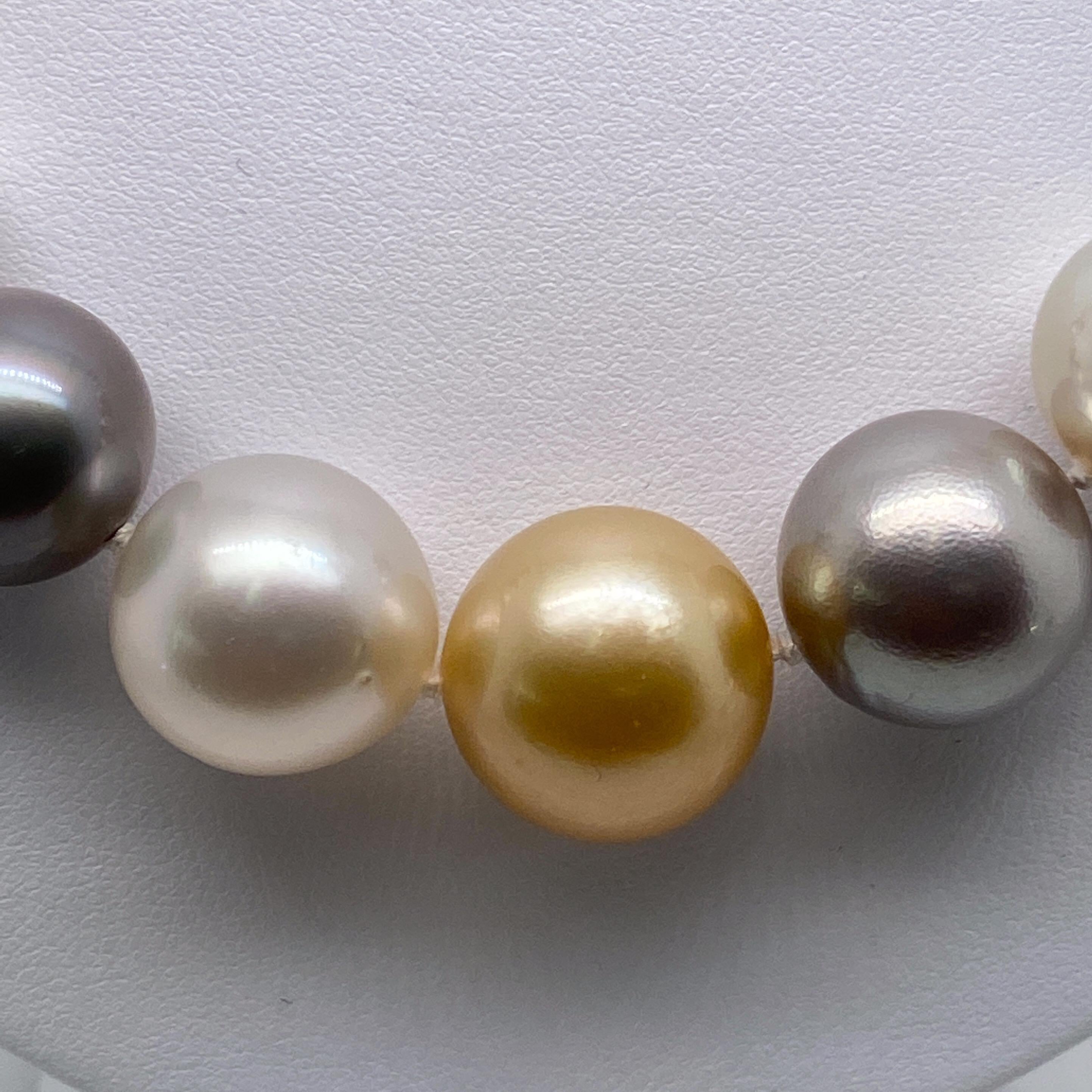 Women's White and Golden South Sea Tahitian Strand Pearl Necklace 14 Karat Gold