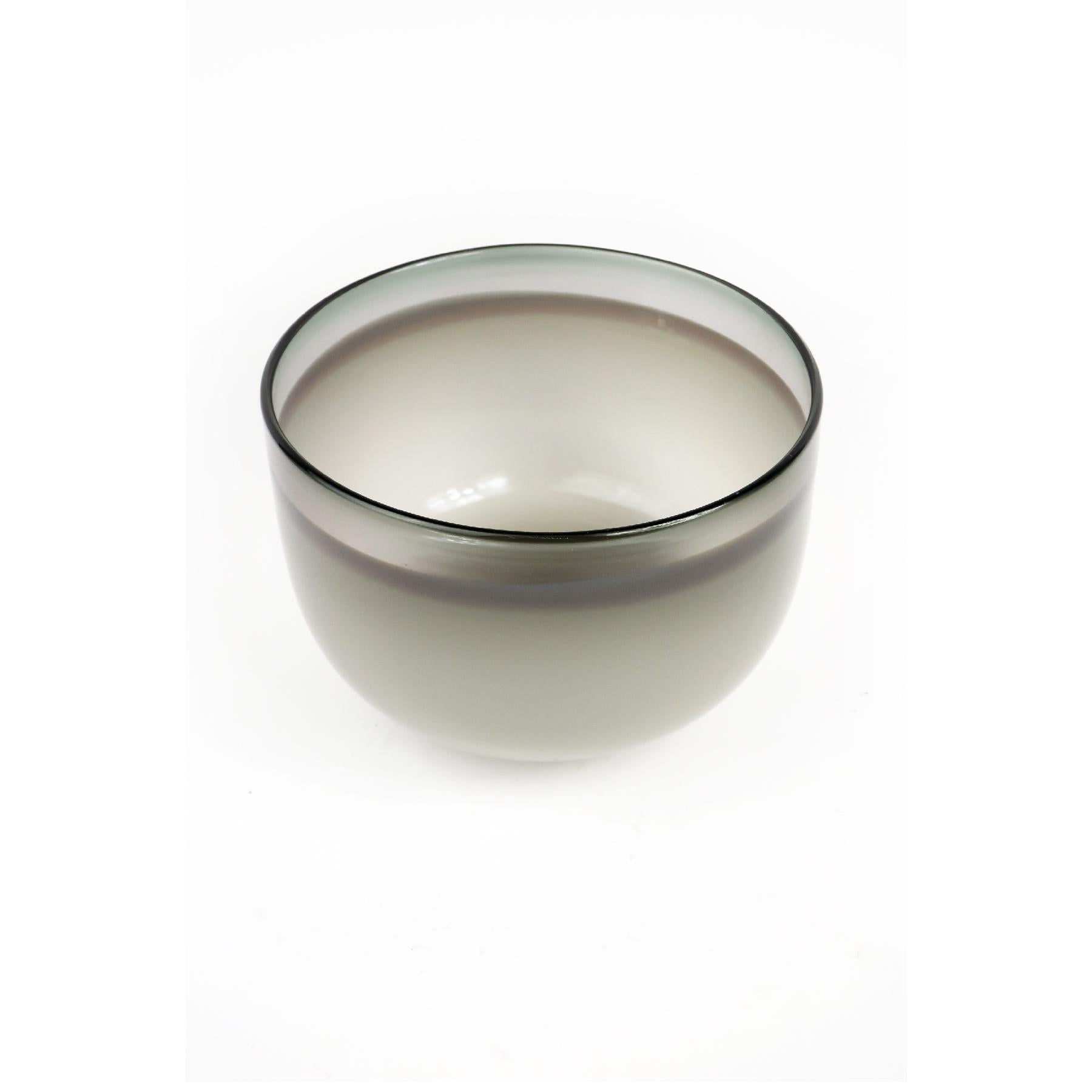 20th Century White and Gray Studio Glass Bowl by Guggisberg Baldwin For Sale