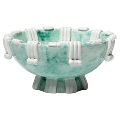 Piatto o vide poche in ceramica art déco bianco e verde del XX secolo di Gustave Asch