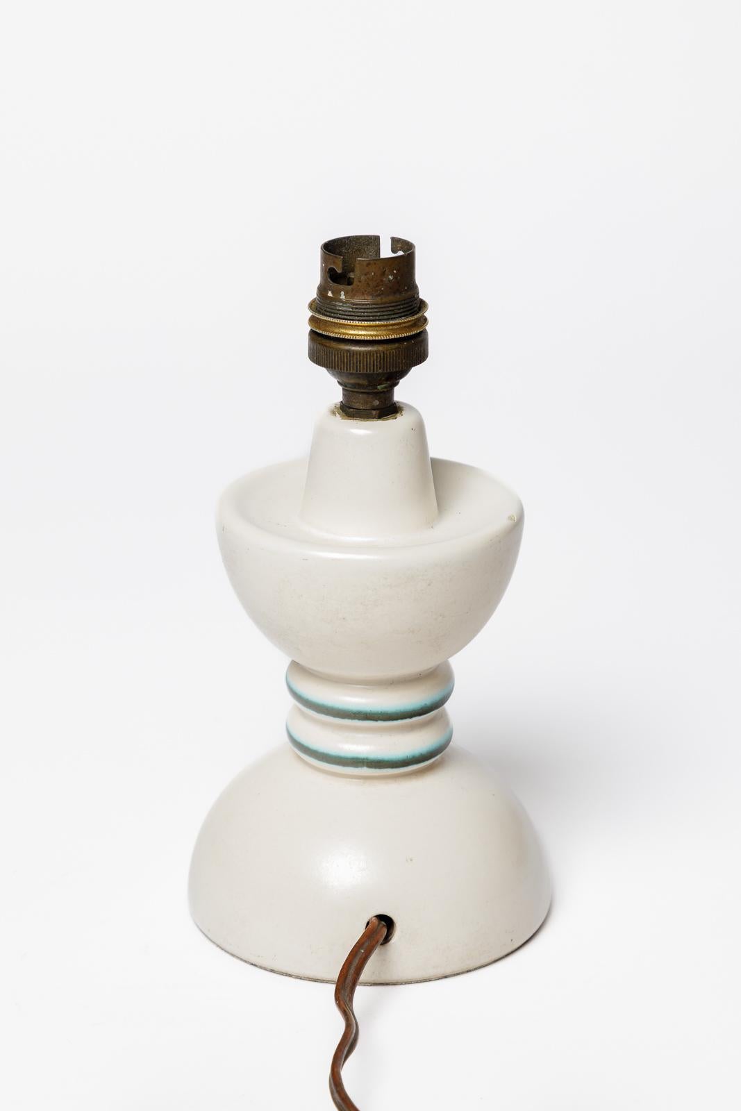 white and green 20th mid-century design ceramic table lamp att. to Capron 1950 For Sale 1