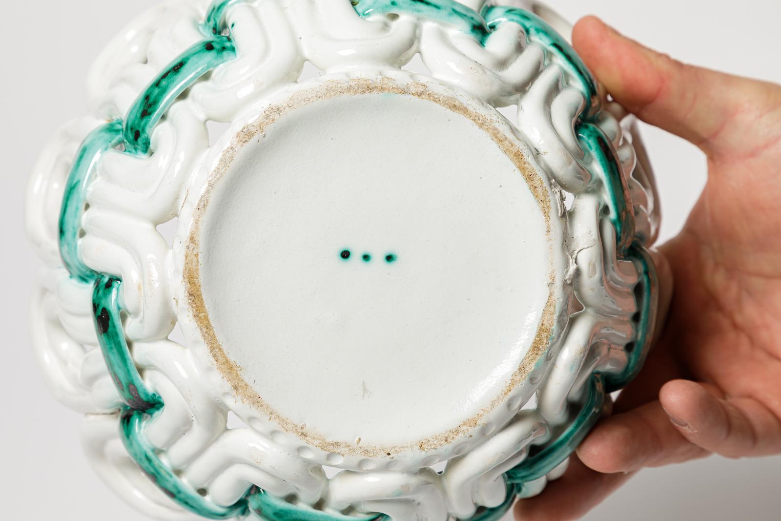 XX secolo Vide poche o cestino in ceramica art déco bianco e verde di Gustave Asch 1940 in vendita