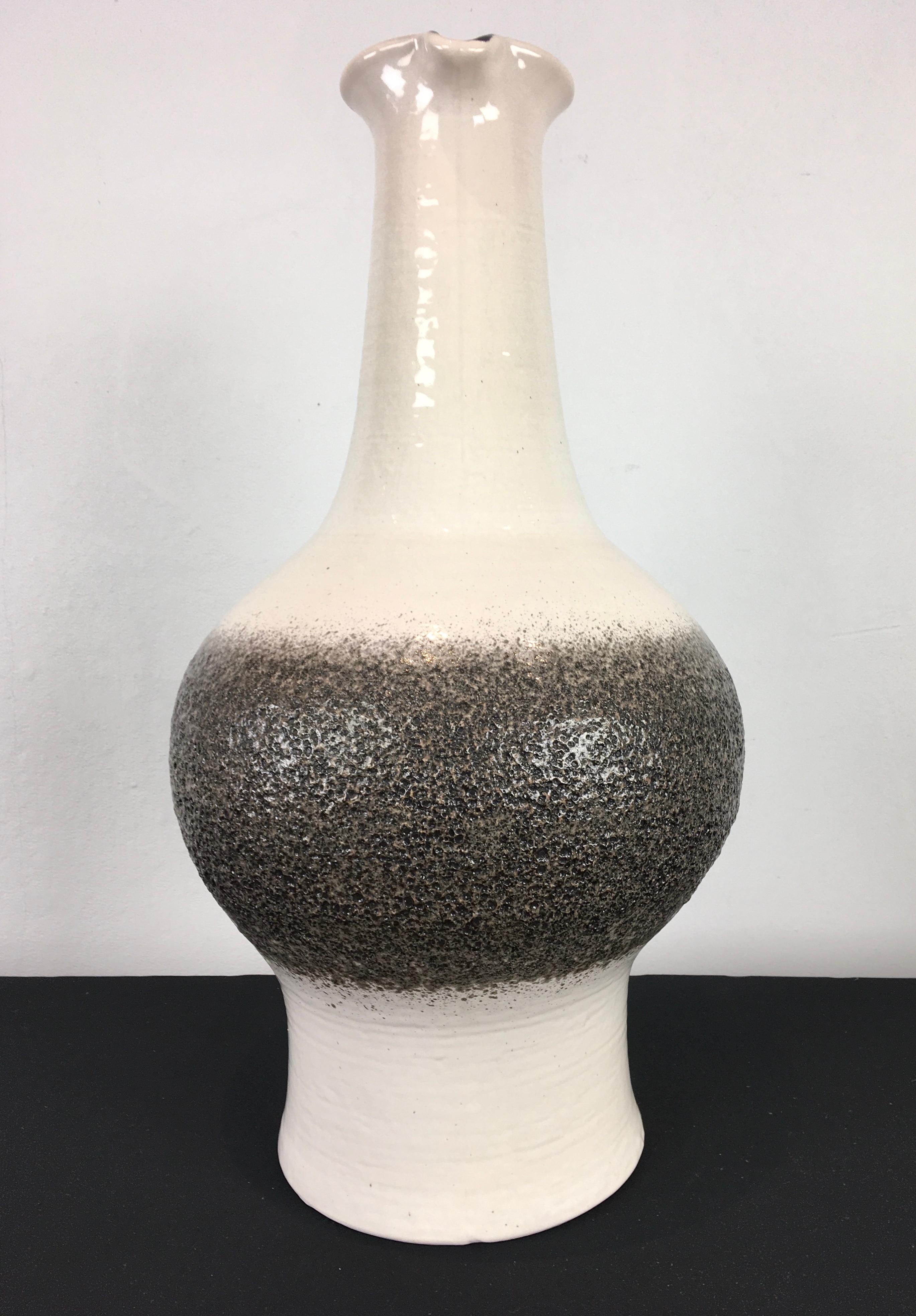 White and Grey Jasba Fat Lava Floor Vase with Handle For Sale 6