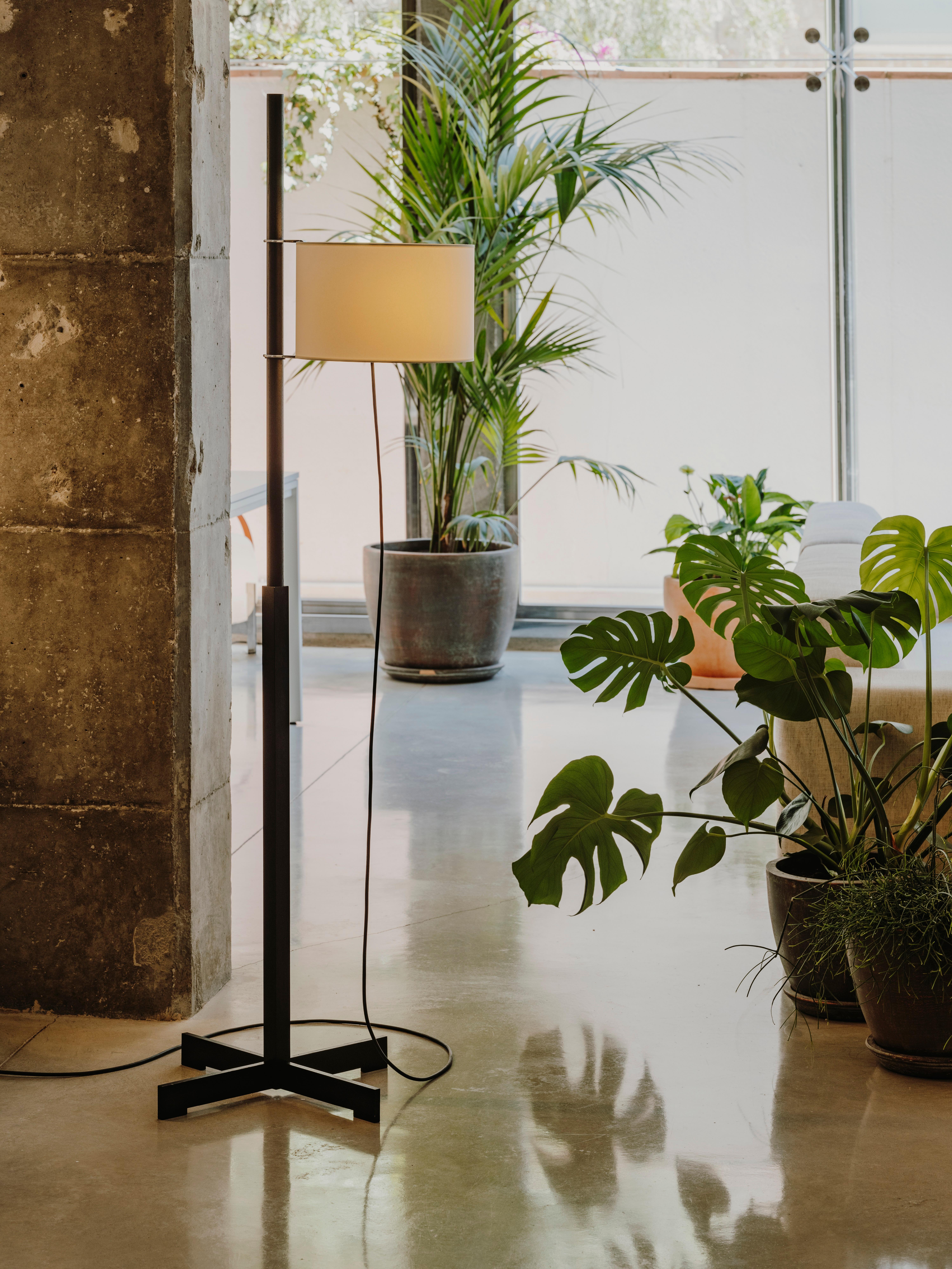 White and Oak Tmm Floor Lamp by Miguel Milá 6