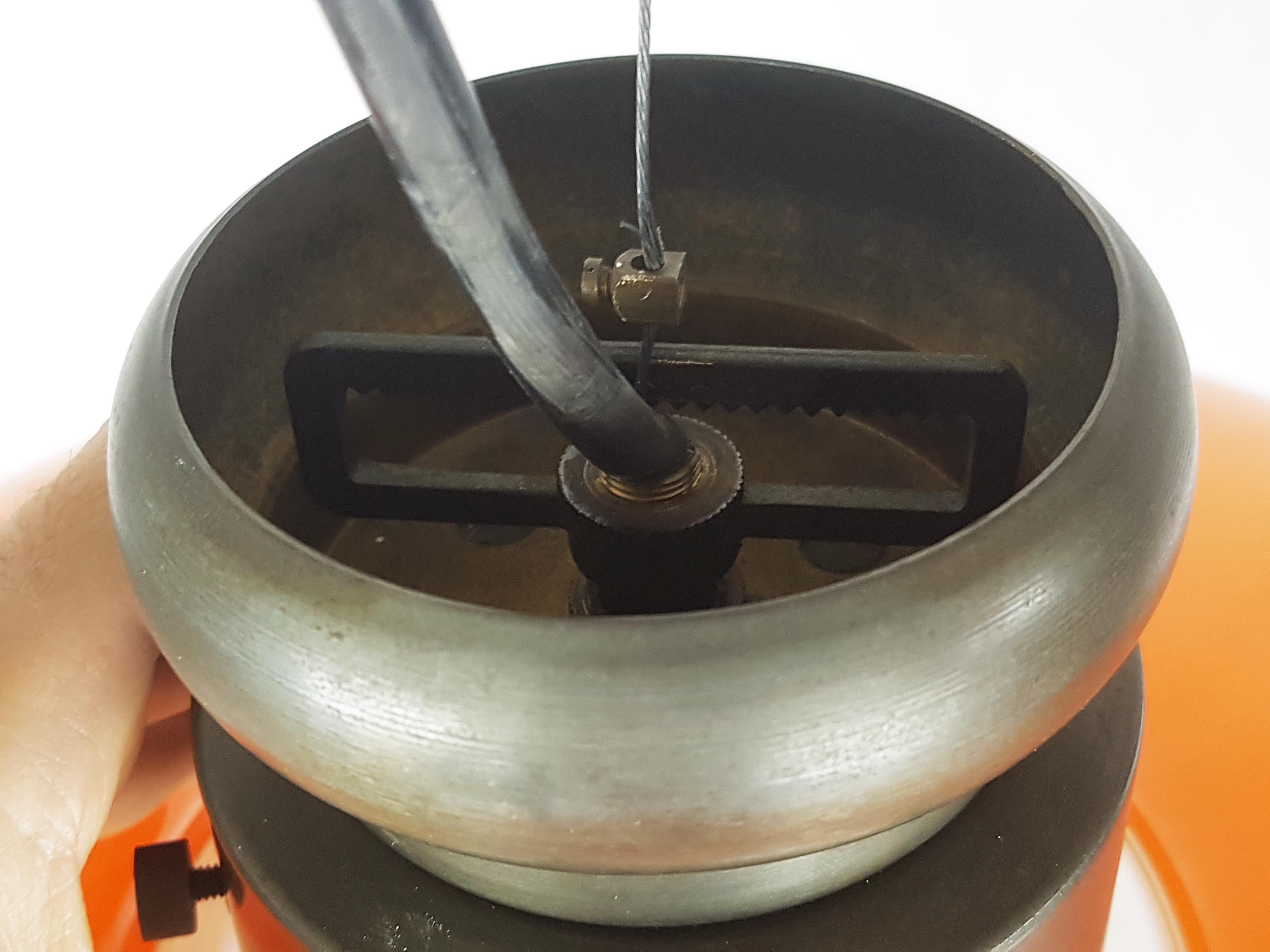 Colgante de cristal de Murano blanco y naranja de los años 60 de a. Pianón para Vetreria Vistosi mediados del siglo XX en venta