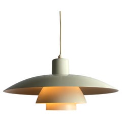 Lampe à suspension PH 4/3 blanche et orange de Poul Henningsen pour Louis Poulsen