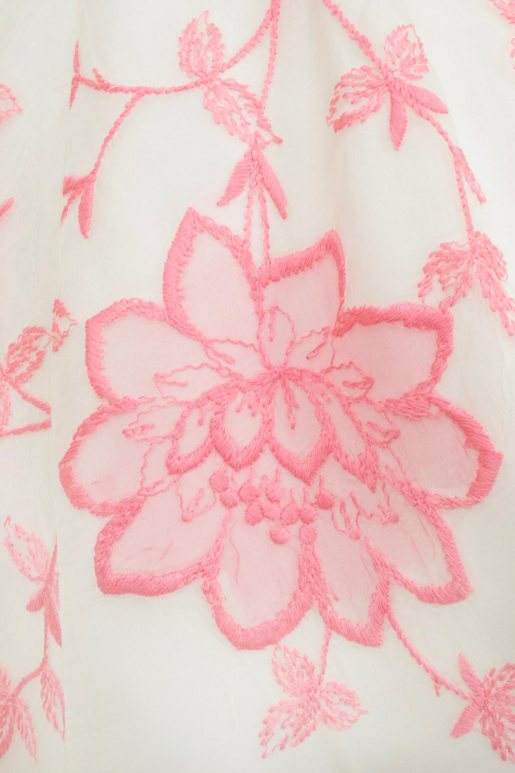 Robe de soirée à ourlet bulle brodé blanc et rose avec buste pétale - S, années 1950 en vente 10