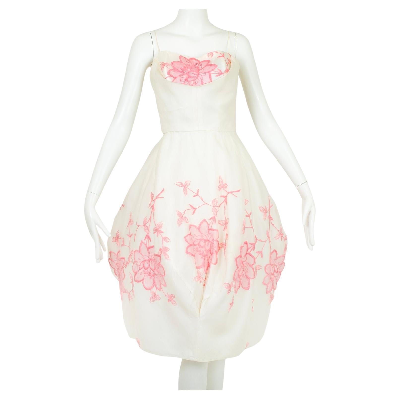 White and Pink Embroidered Bubble Hem Party Dress w Petal Bust – S, 1950s For Sale
