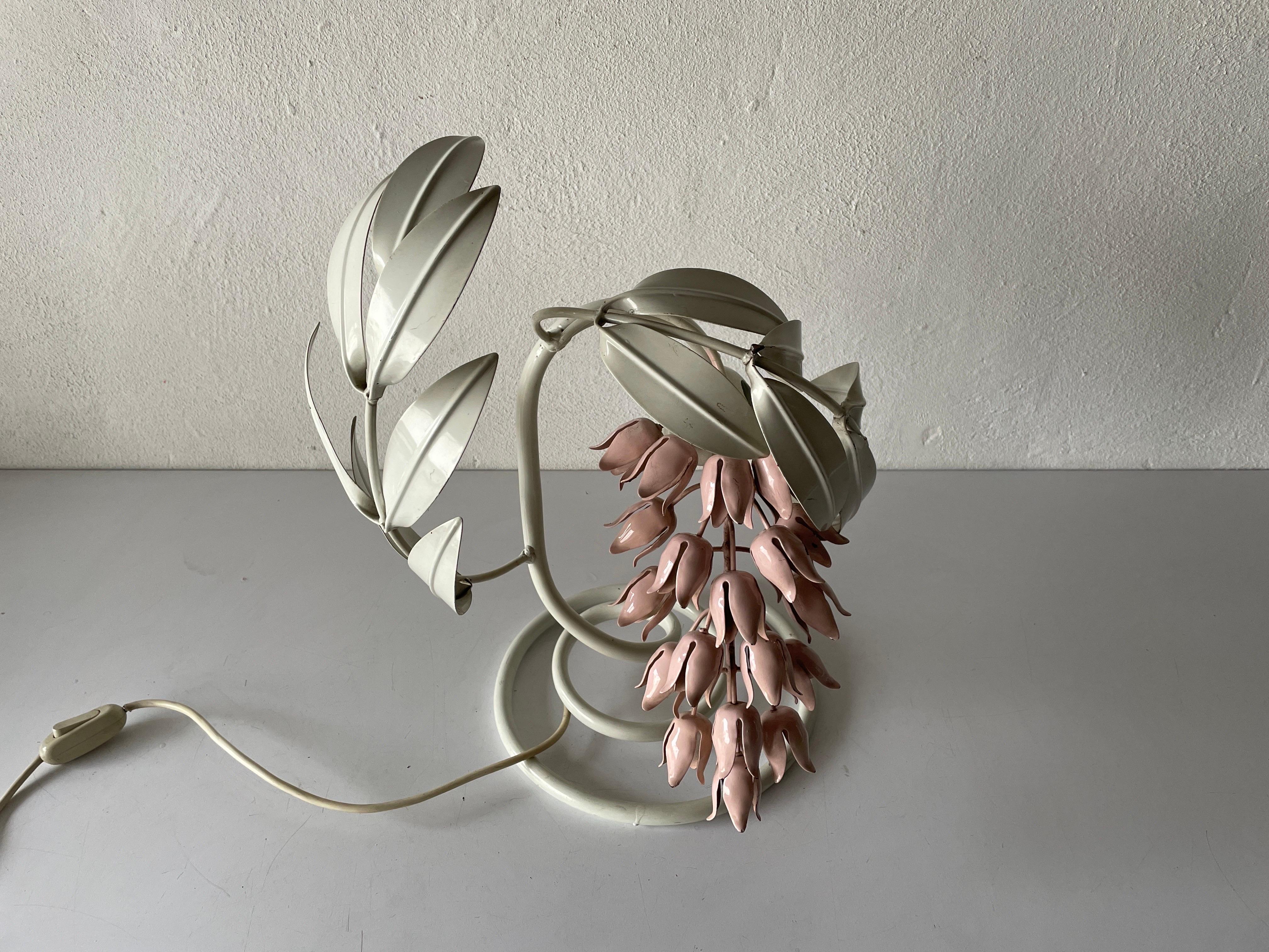 Metal White and Pink Tulip Design Table Lamp, 1960s, Italy For Sale