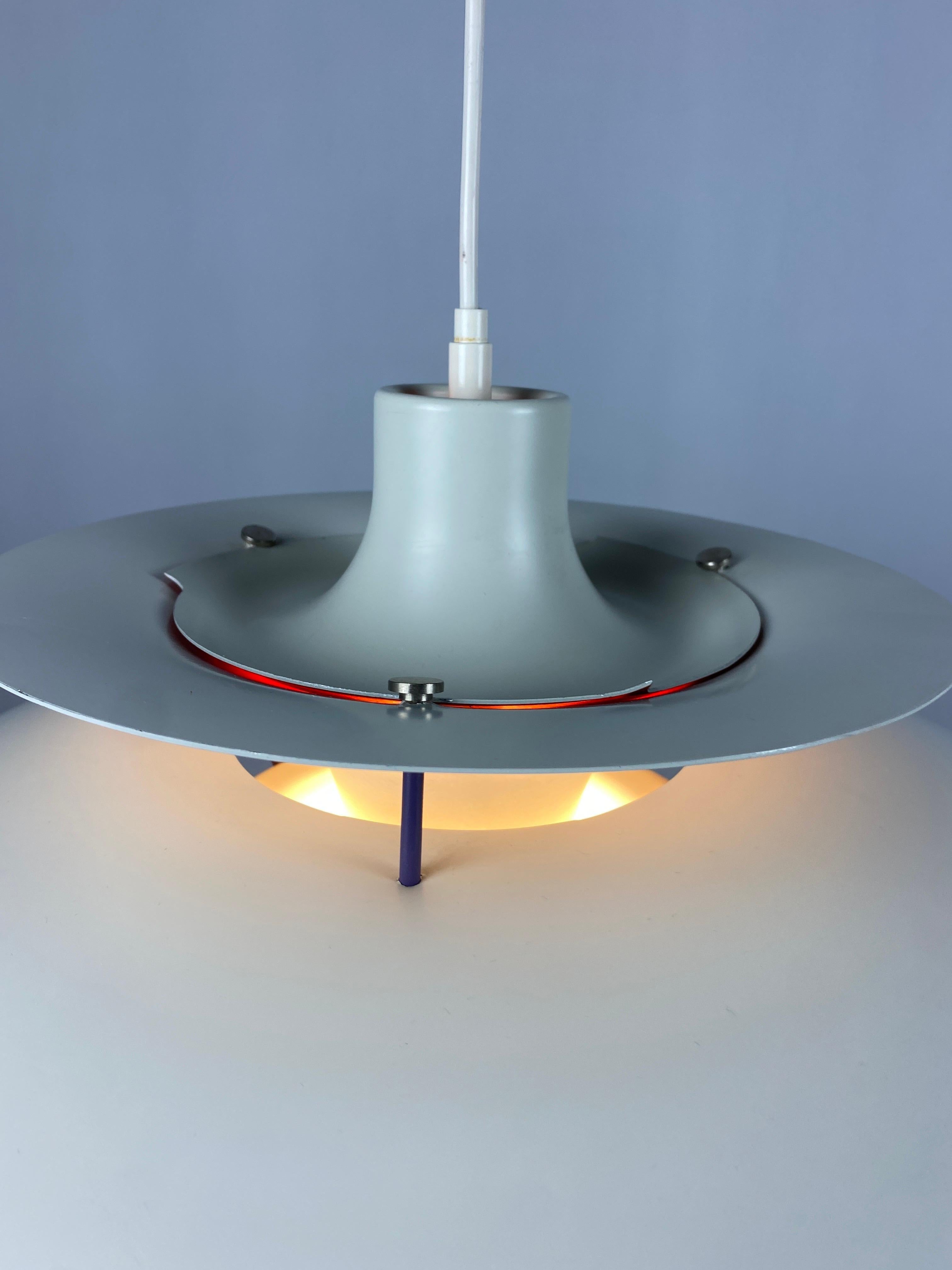 White and Purple PH5 Pendant Light by Poul Henningsen for Louis Poulsen 1970 For Sale 7