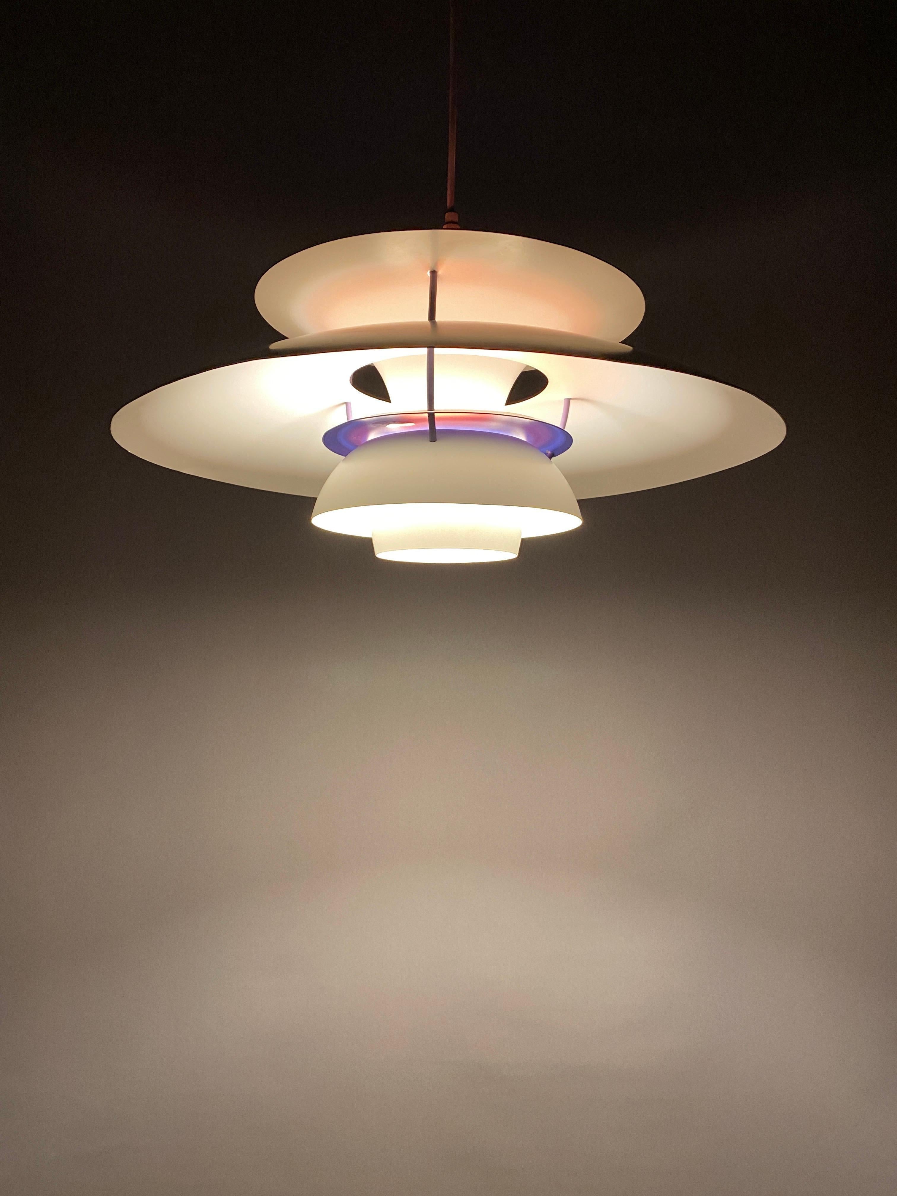 White and Purple PH5 Pendant Light by Poul Henningsen for Louis Poulsen 1970 For Sale 9