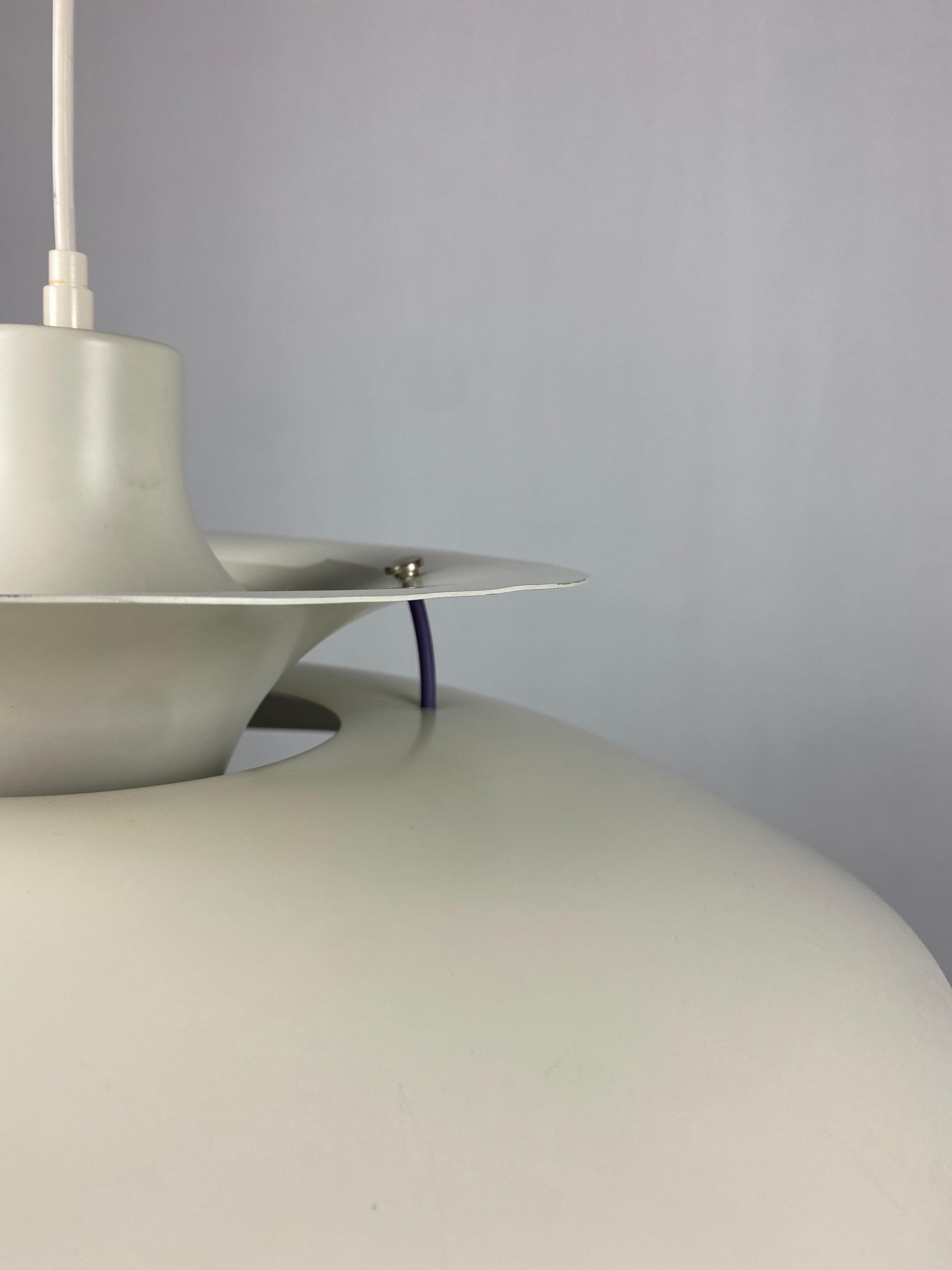 White and Purple PH5 Pendant Light by Poul Henningsen for Louis Poulsen 1970 For Sale 1