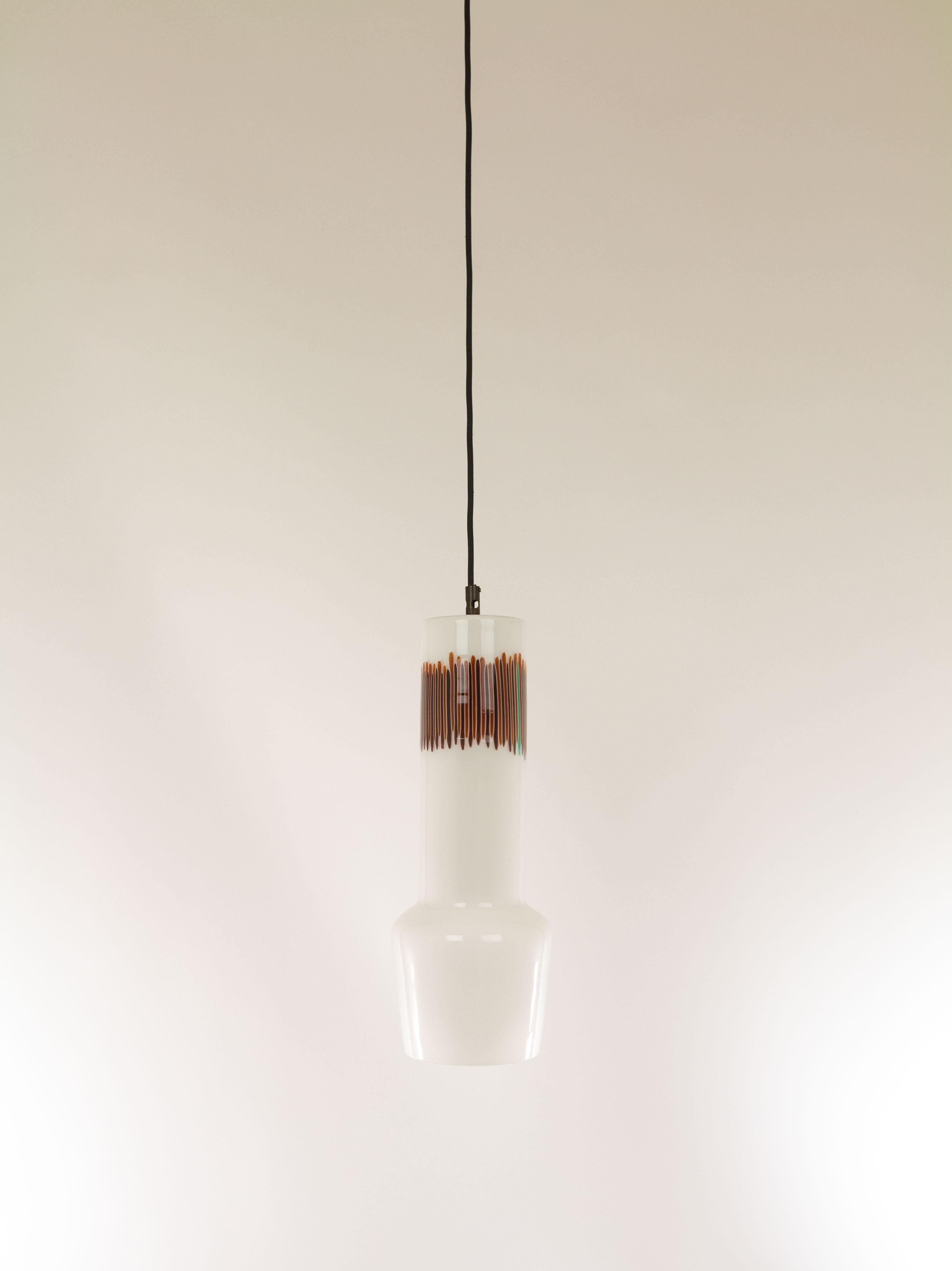 Mid-Century Modern White and Red Glass Pendant by Massimo Vignelli for Venini, 1950s For Sale