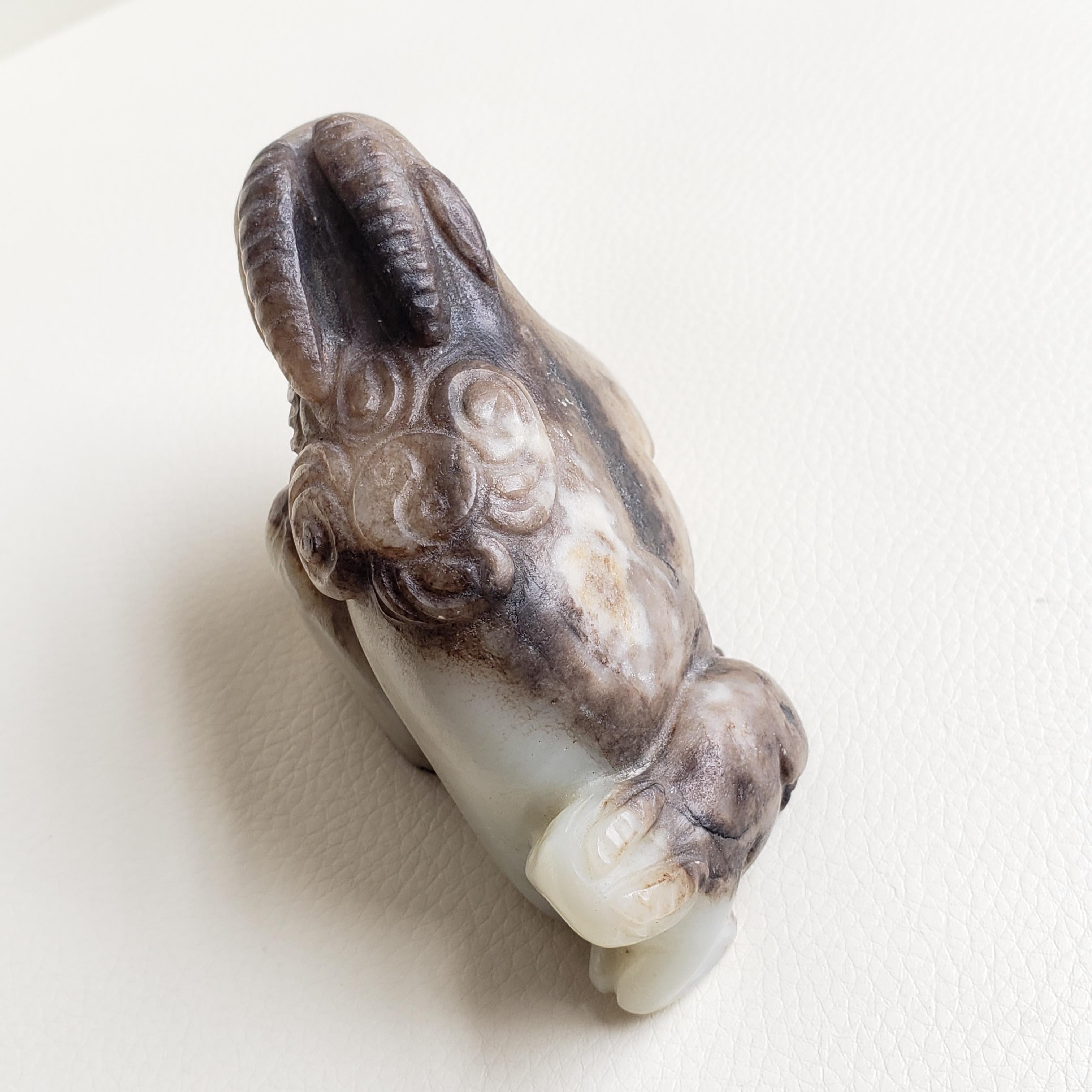 White and Russet Jade Three Ram Group For Sale 11