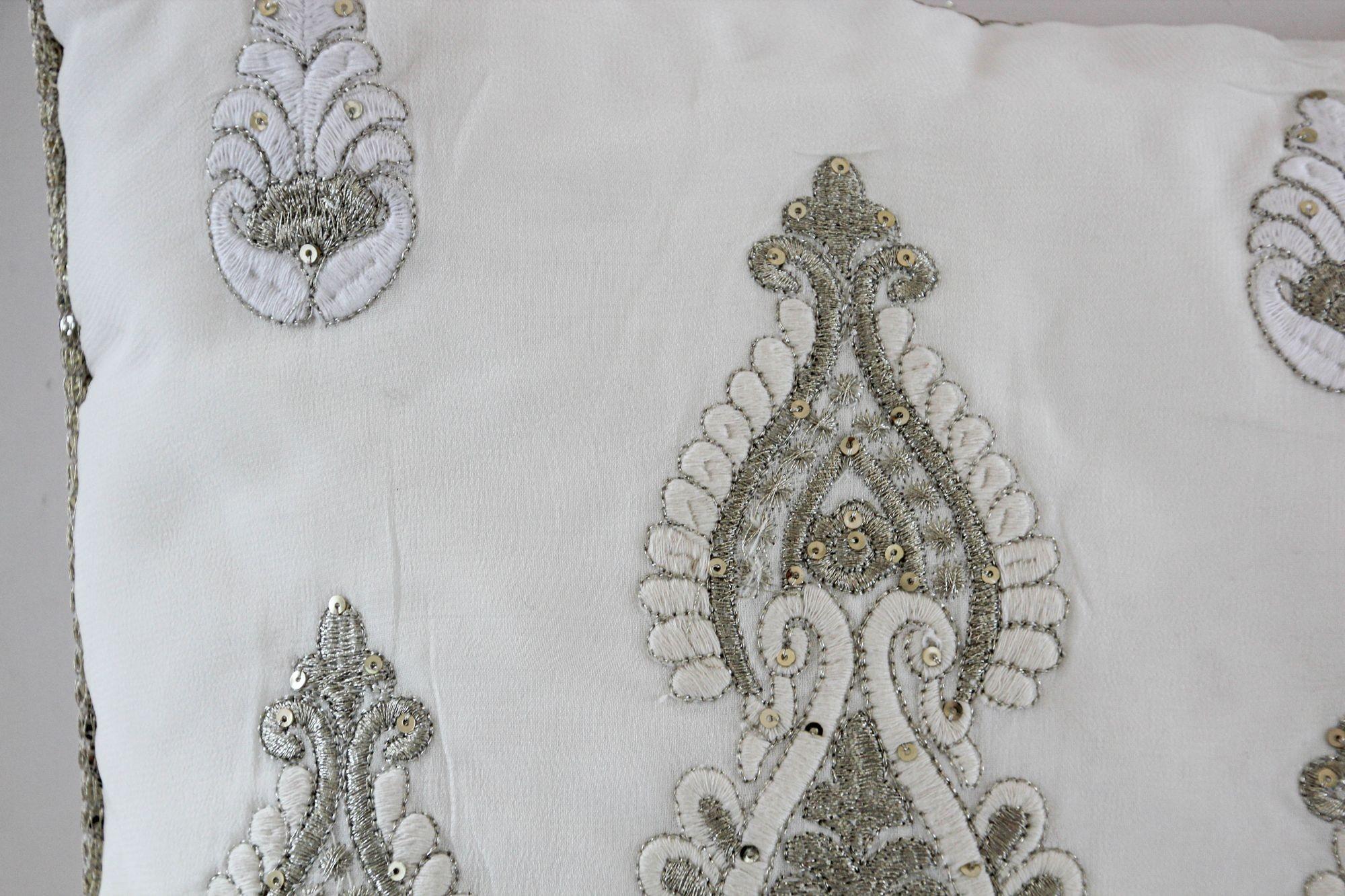 20th Century White and Silver Embroidered Mughal Style Throw Pillow For Sale