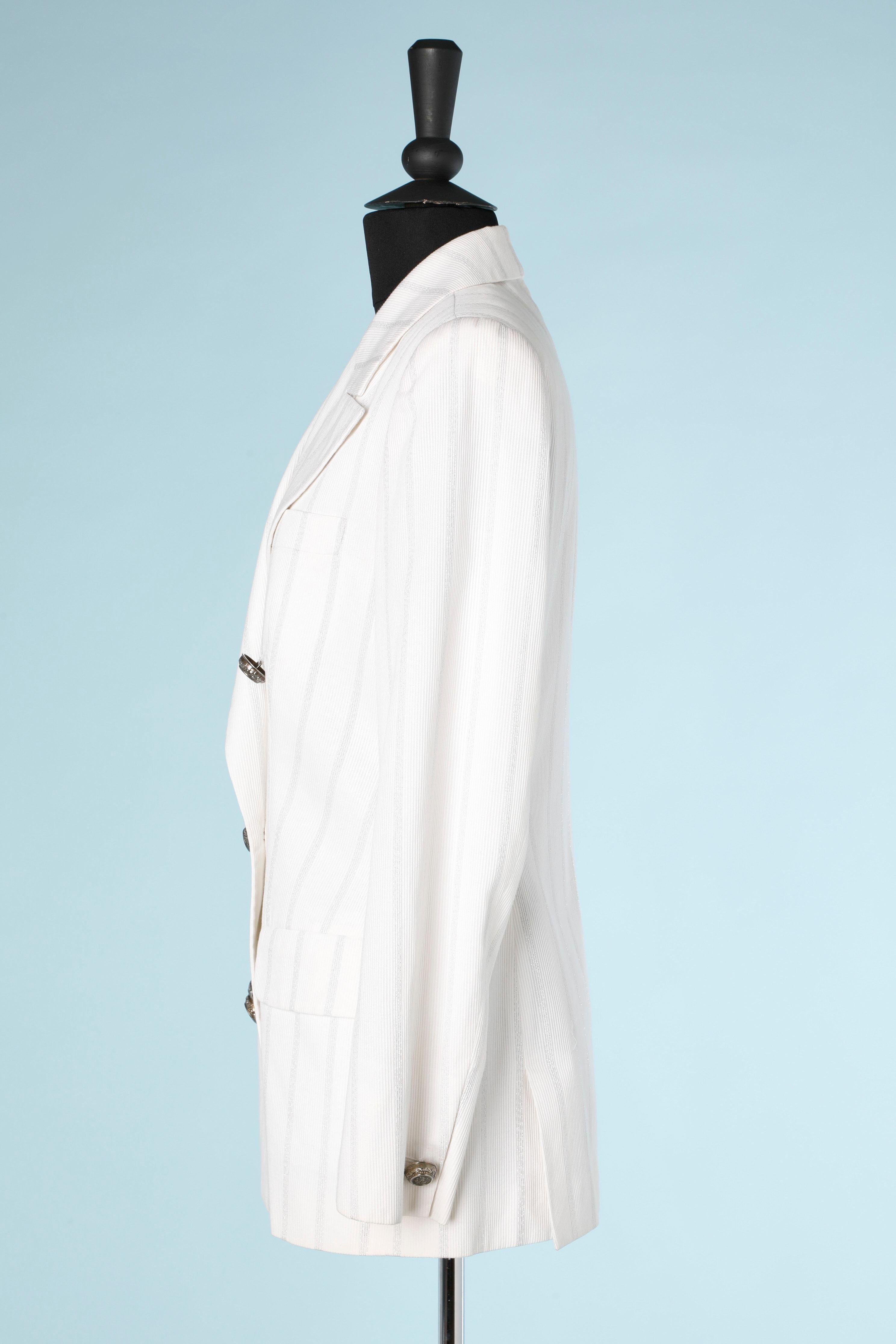 Veste à double boutonnage en lurex blanc et argenté Versus de Gianni Versace  Pour femmes en vente