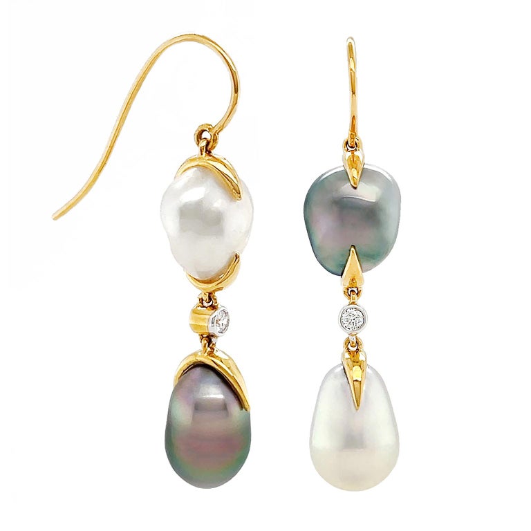 Boucles d'oreilles en perles Keshi blanches et de Tahiti En vente sur  1stDibs | bijoux keshi tahiti