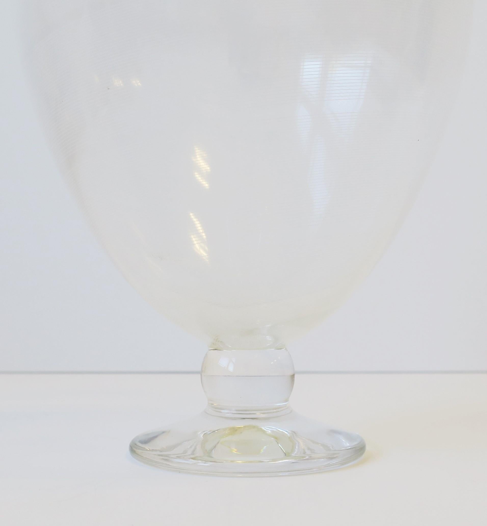 Urn Form White and Transparent Clear Art Glass Vase after Vittorio Zecchin For Sale 4