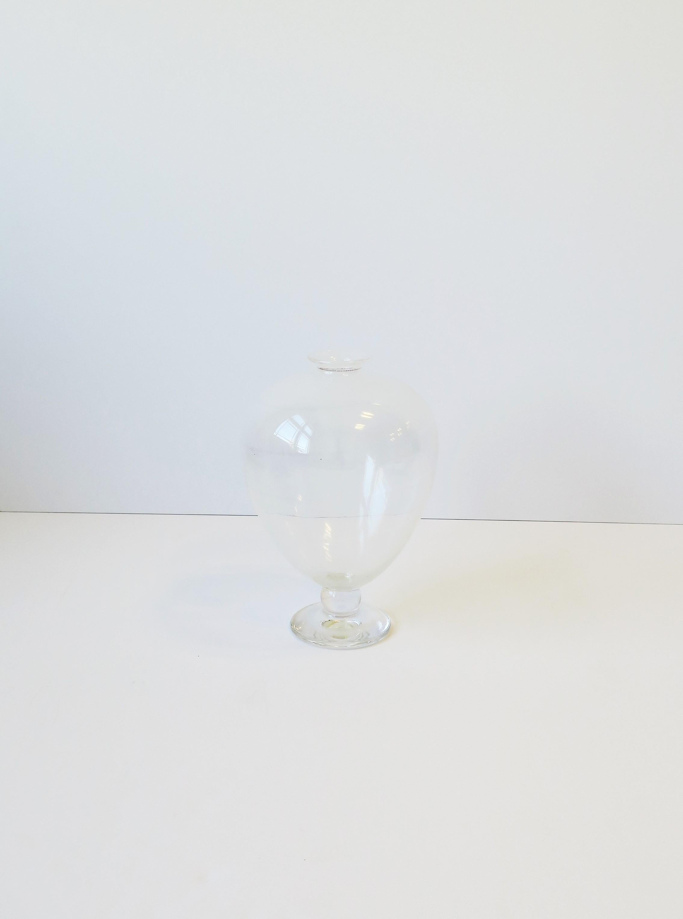 20th Century Urn Form White and Transparent Clear Art Glass Vase after Vittorio Zecchin For Sale