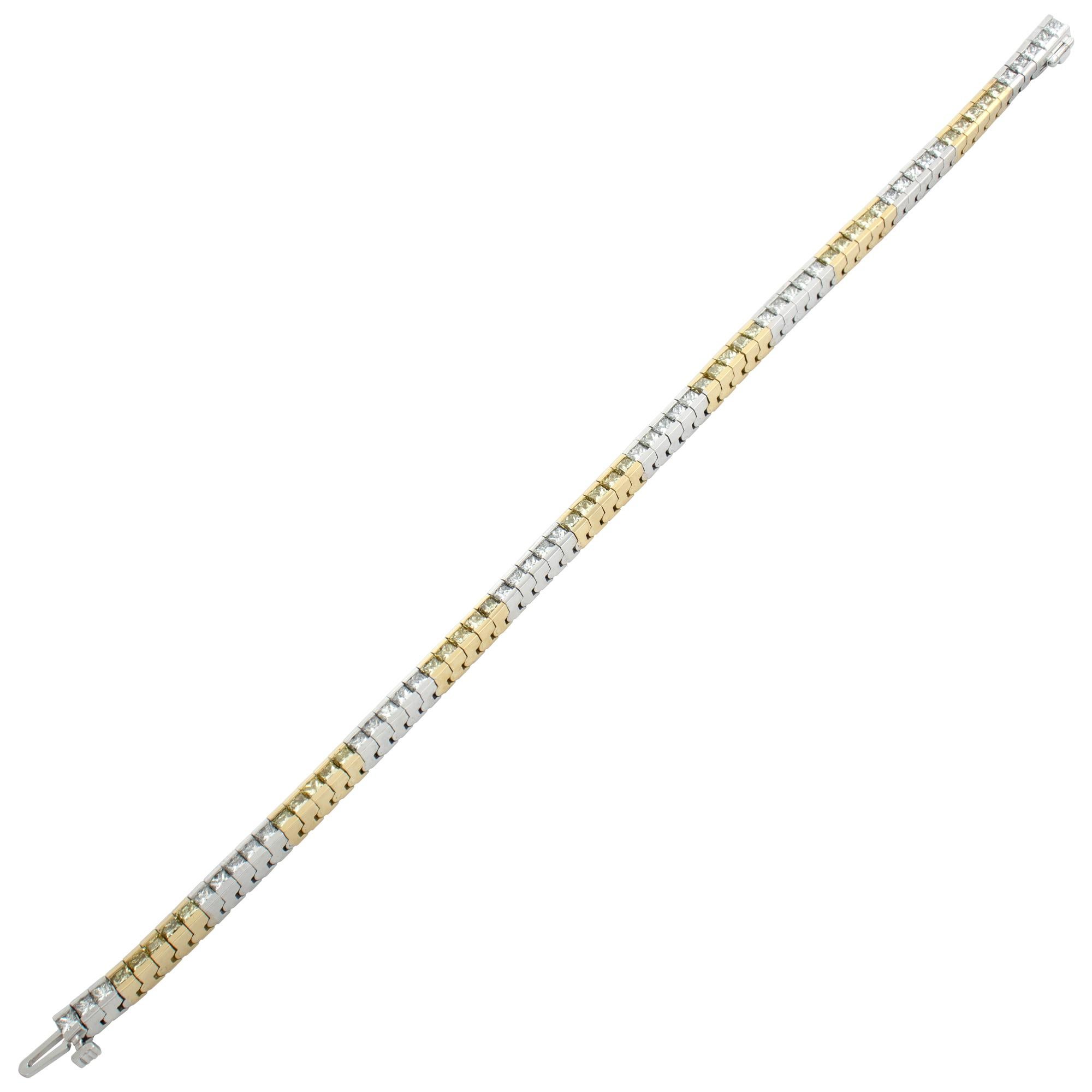 Women's White and yelllow gold bracelet with white and yellow diamonds. For Sale