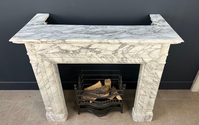 White Antique Art-Deco Marble Fireplace Surround For Sale 7