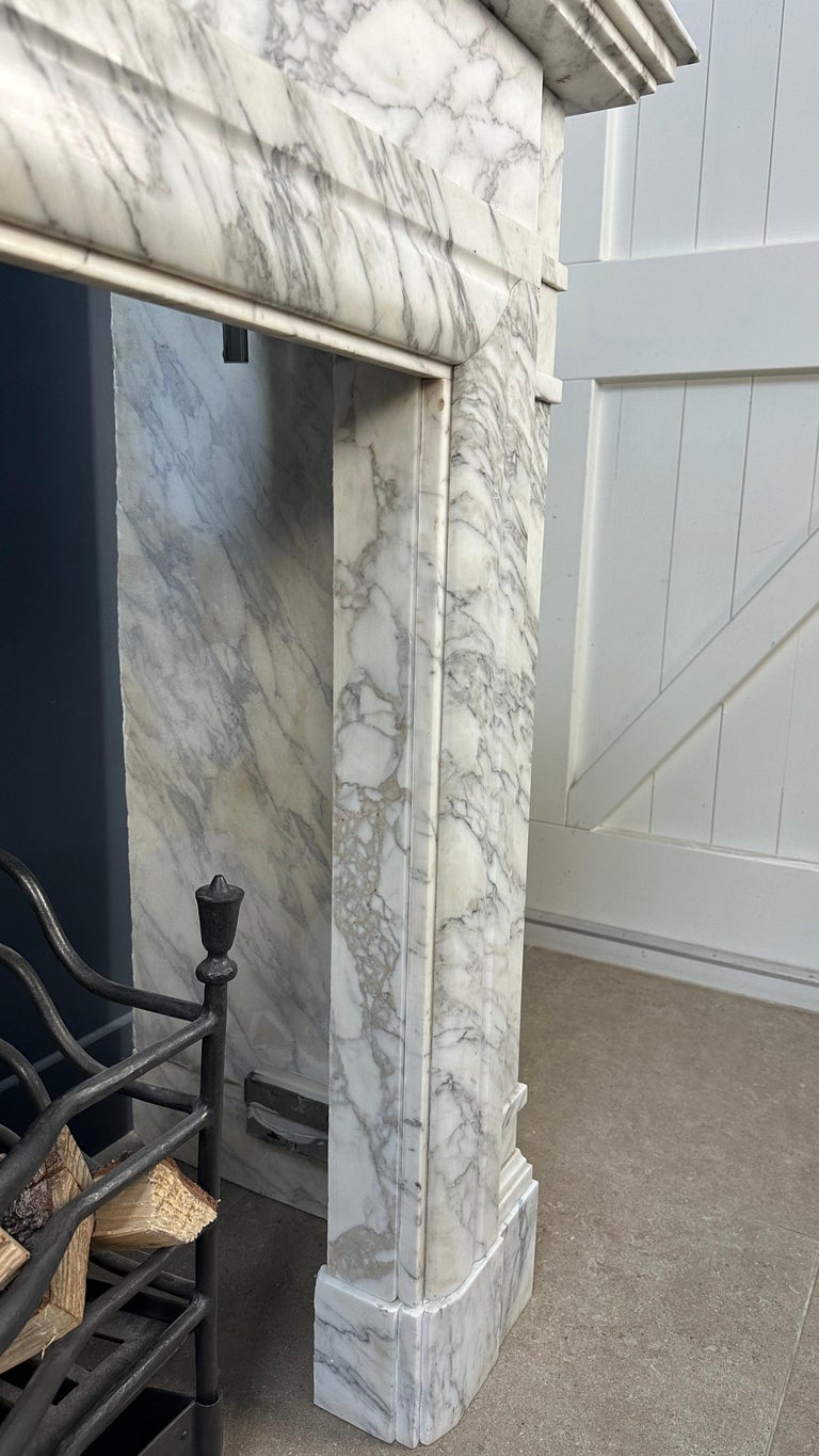 White Antique Art-Deco Marble Fireplace Surround For Sale 2