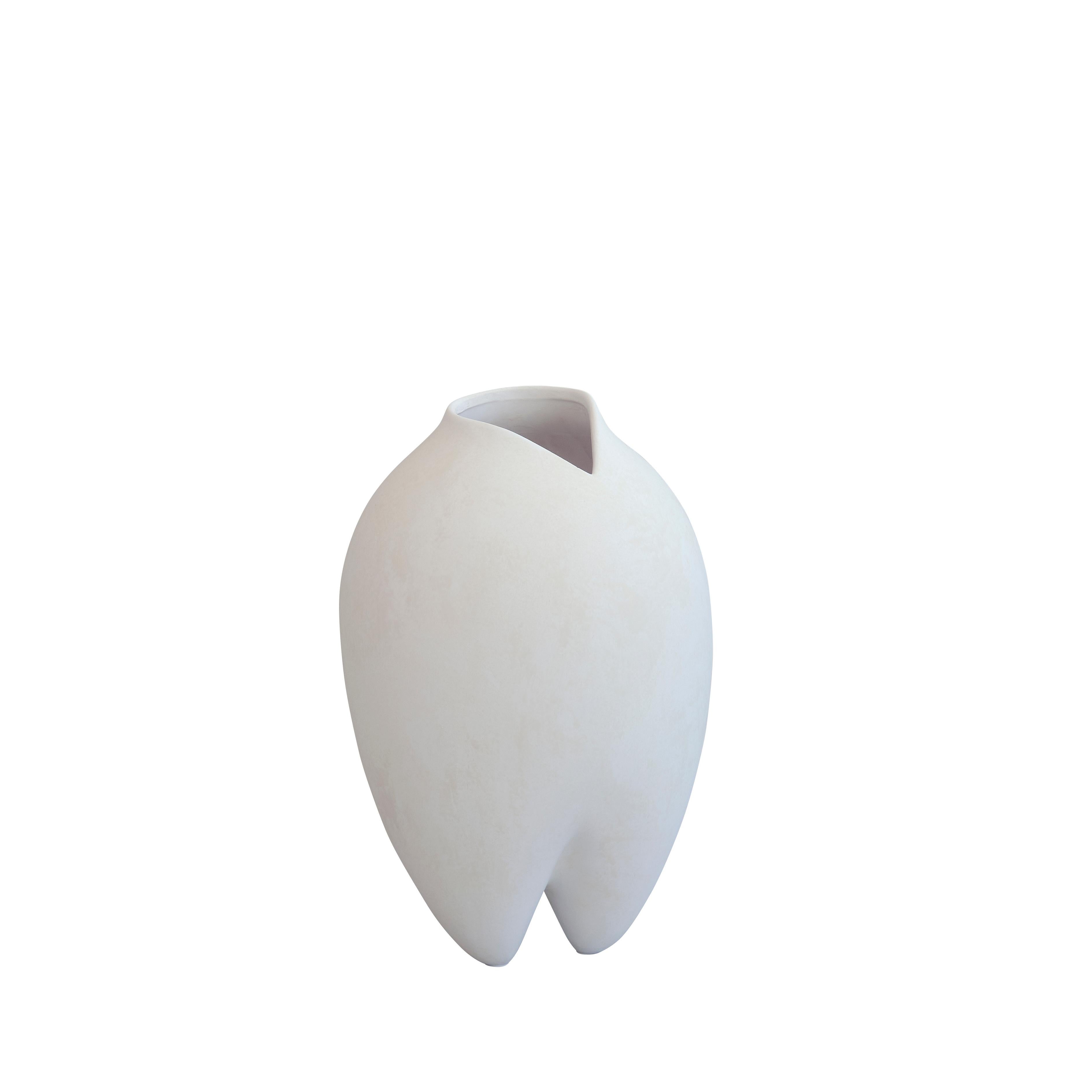 Contemporary Danish design medium size apple shaped vase in white glaze finish.
Interestingly shaped tubular spout opening.
 