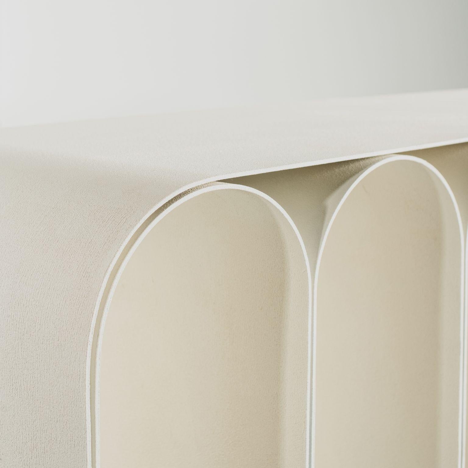 Contemporary White Plaster Arch Console by Pietro Franceschini In New Condition For Sale In Geneve, CH