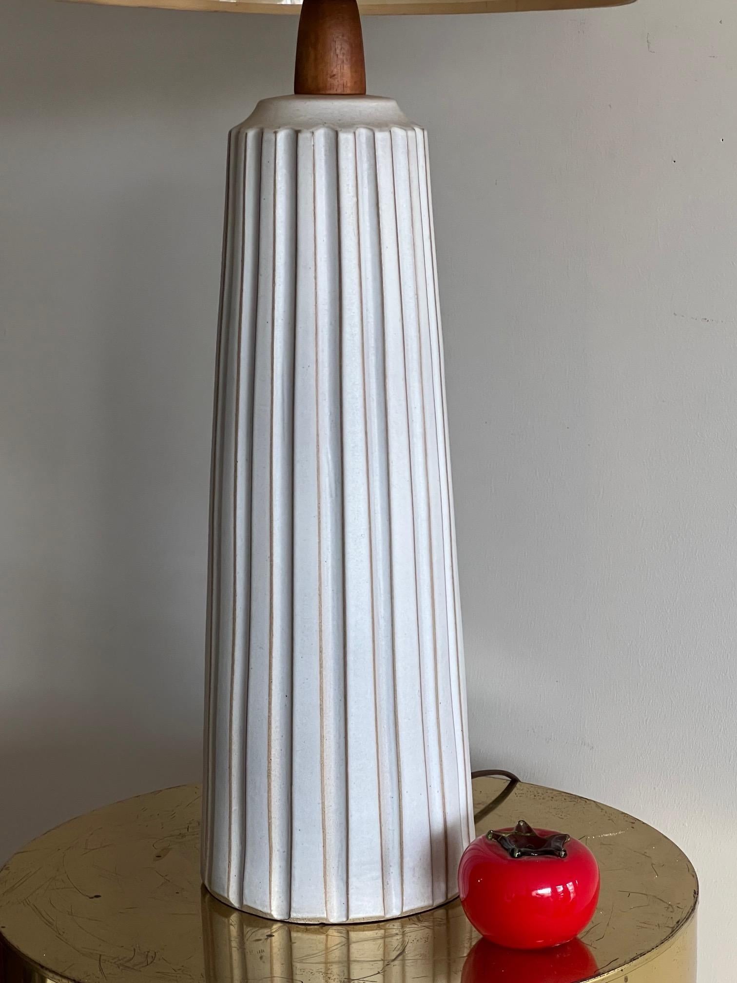 American White Architectural Lamp by Gordon Martz Marshall Studios For Sale