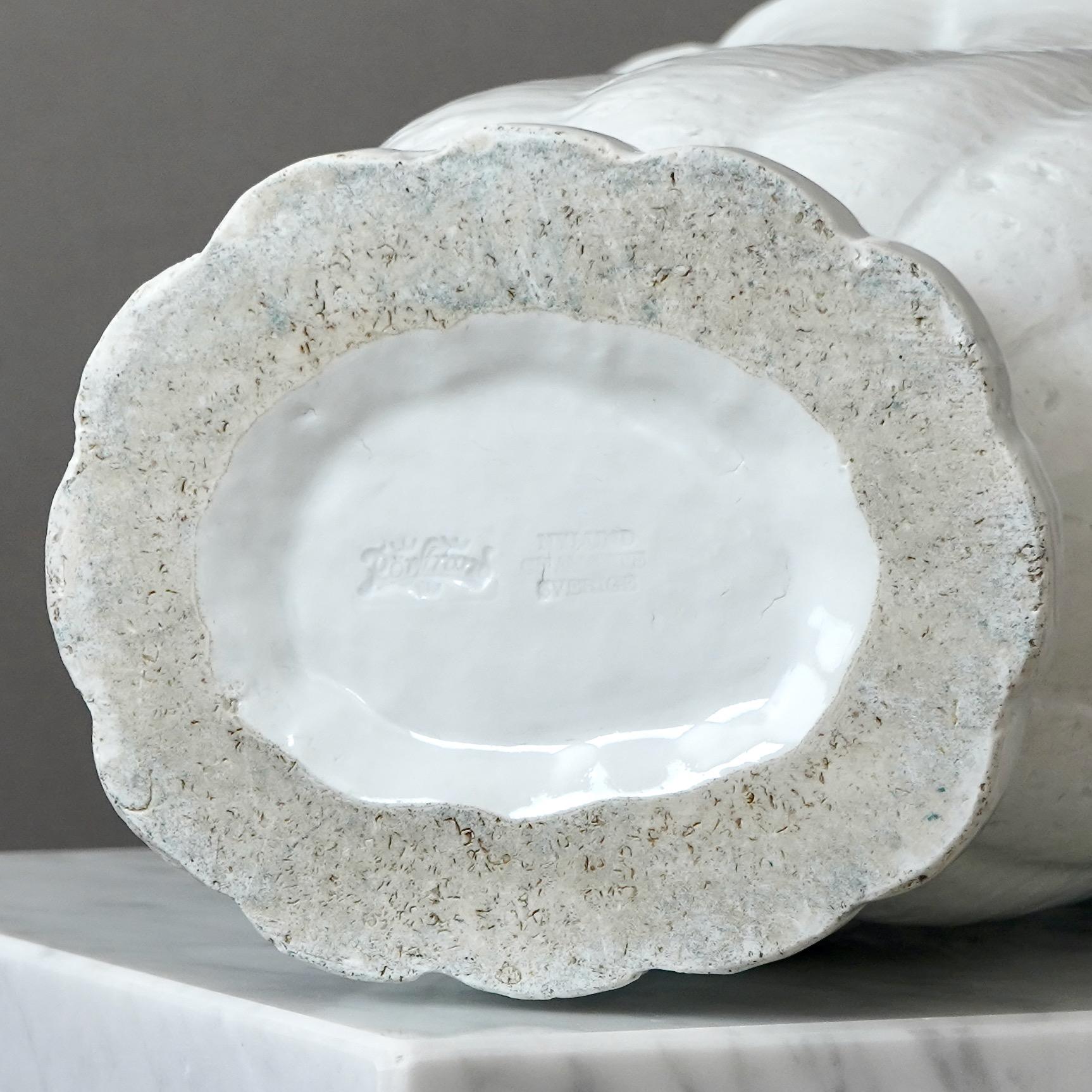 20ième siècle Vase de sol Art déco en grès blanc de Gunnar Nylund. Rorstrand, Suède, années 1930. en vente
