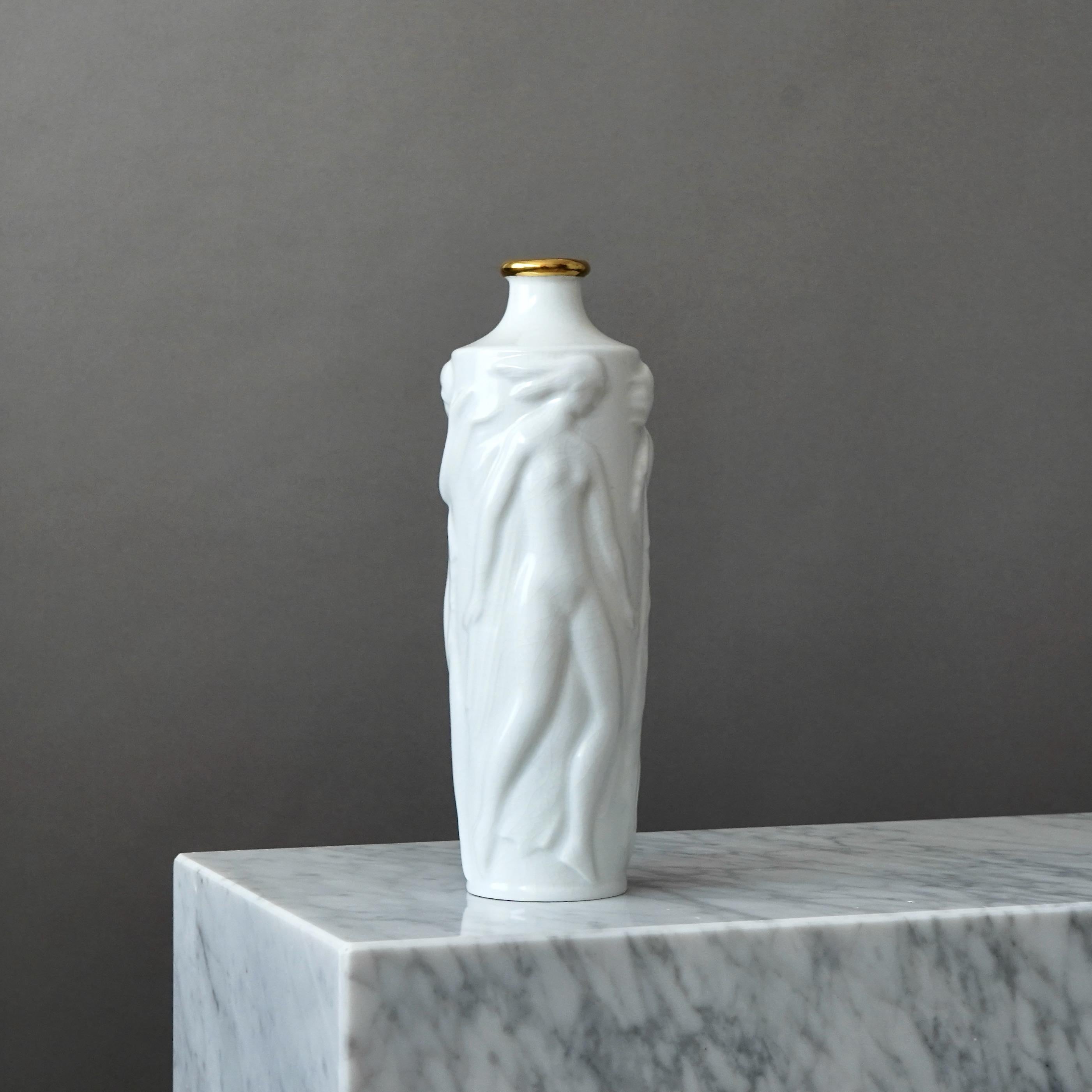 Vaso bianco Art Deco di Tyra Lundgren per ALP, Svezia, 1929. Swedish Grace. in vendita 1