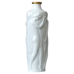 Weiße Vase im Art déco-Stil von Tyra Lundgren für ALP, Schweden, 1929. Schwedische Gnade.