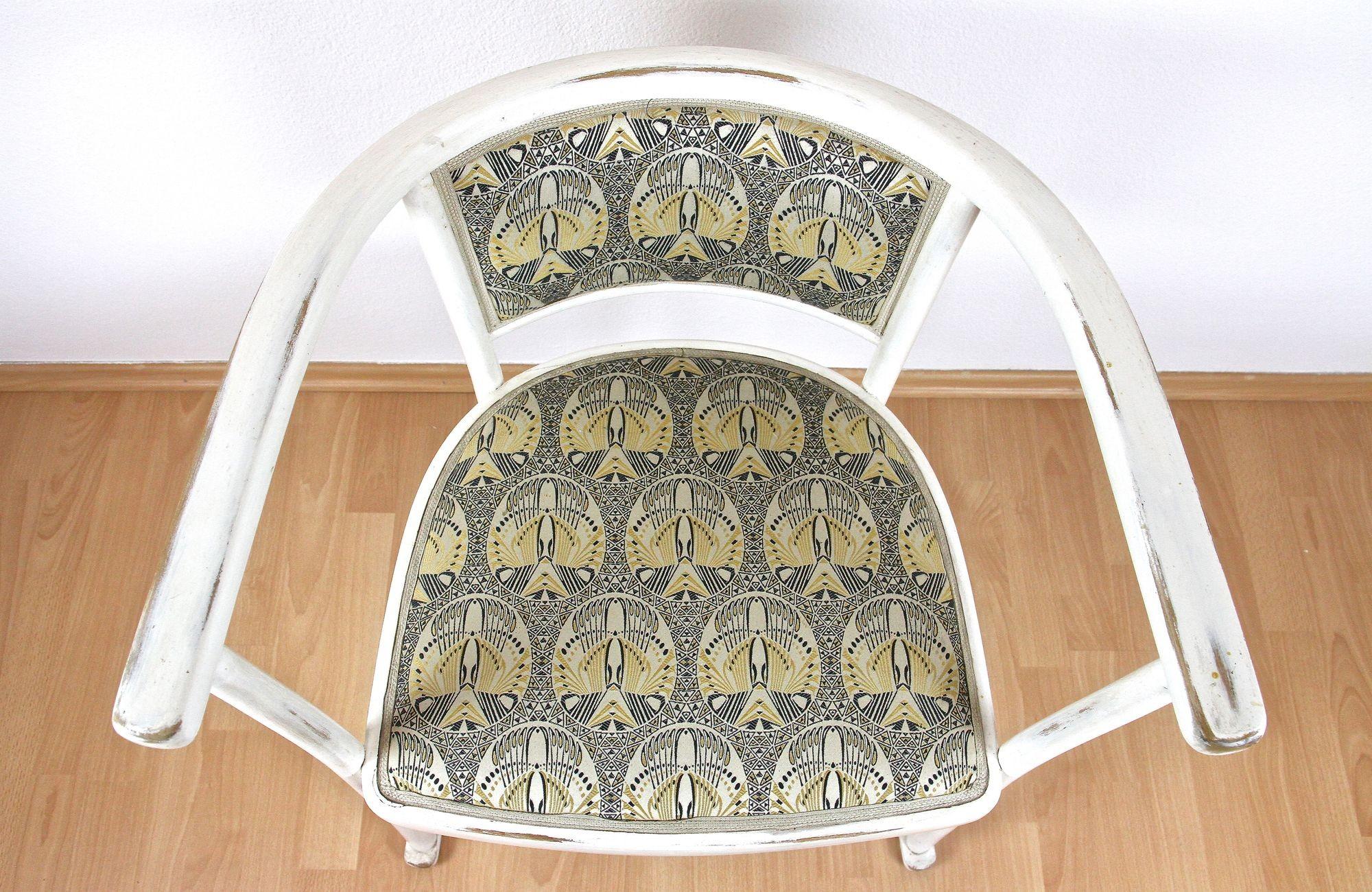 Lacquered White Art Nouveau Armchair by Marcel Kammerer, Early 20th Century, AT ca. 1908 For Sale