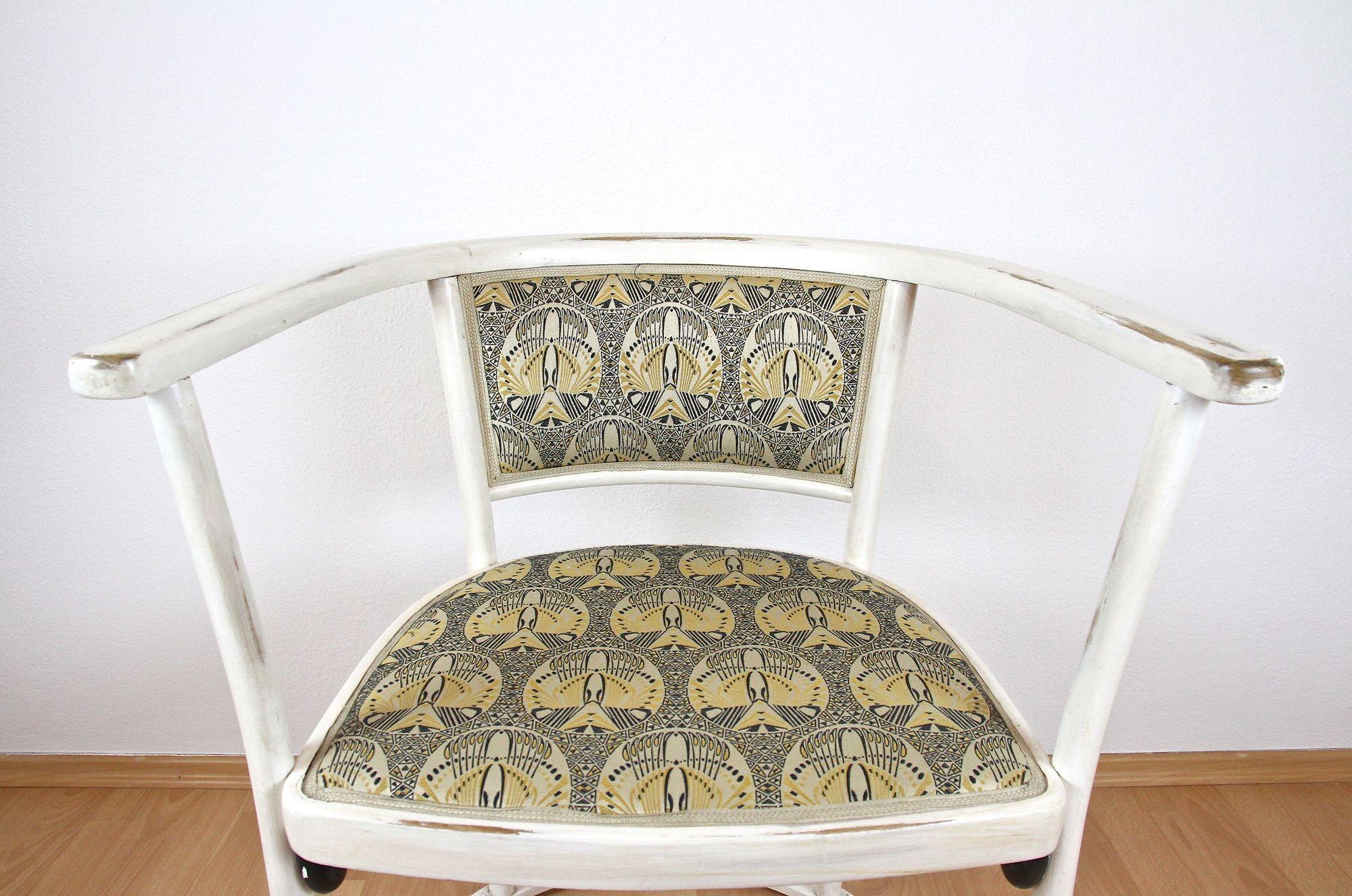 Fabric White Art Nouveau Armchair by Marcel Kammerer, Early 20th Century, AT ca. 1908 For Sale