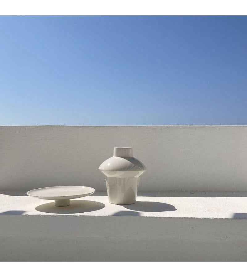 Modern White Asase Ya' Vase by Lea Ginac For Sale