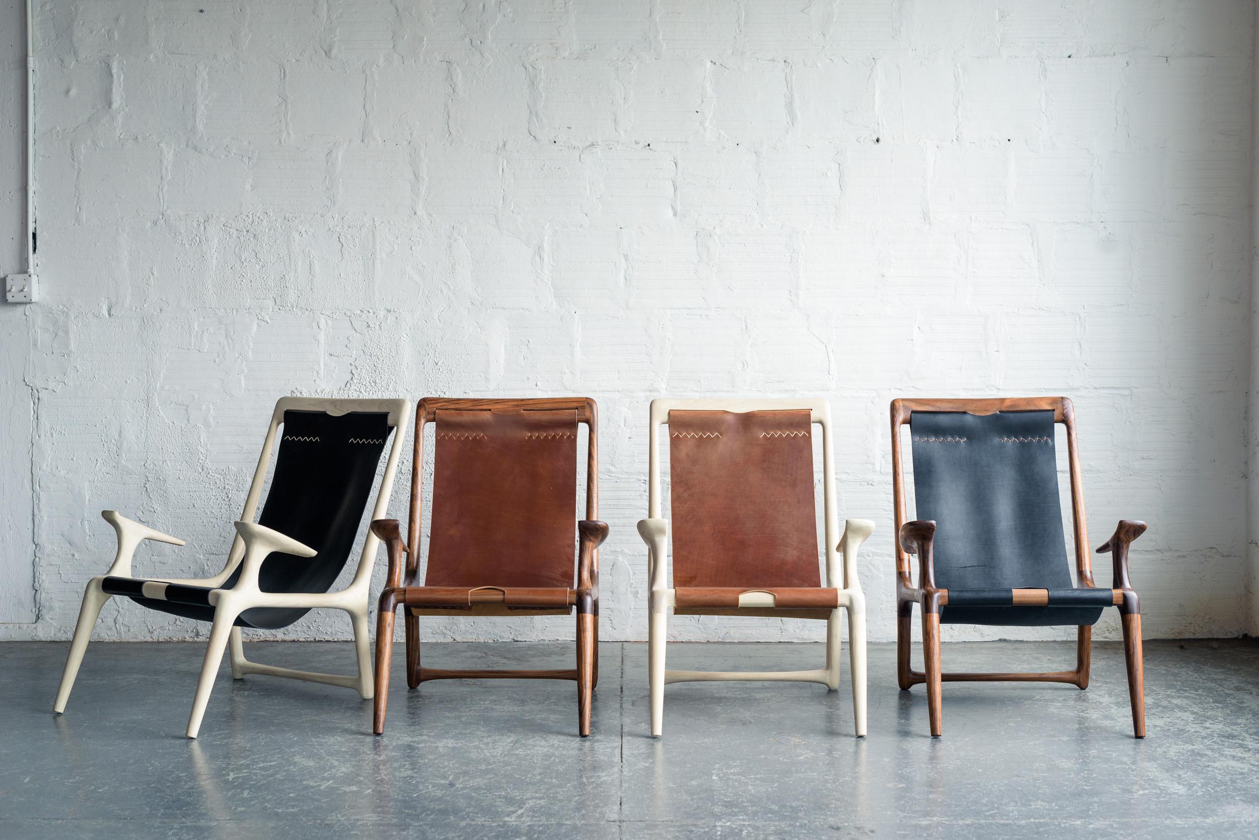 Weißer Sling Chair aus Eschenholz und Leder Mod 2 von Fernweh Woodworking (Moderne) im Angebot