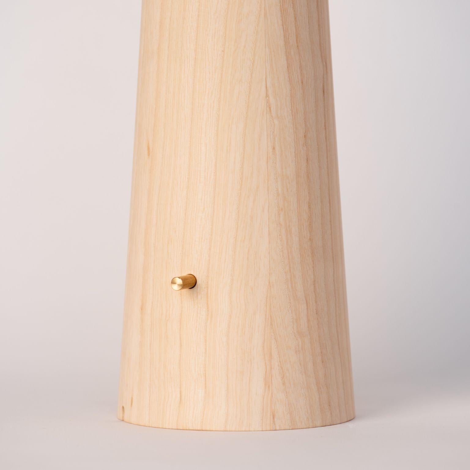 Cendrier blanc, lampe de studio d'Isato Prugger Neuf - En vente à Geneve, CH