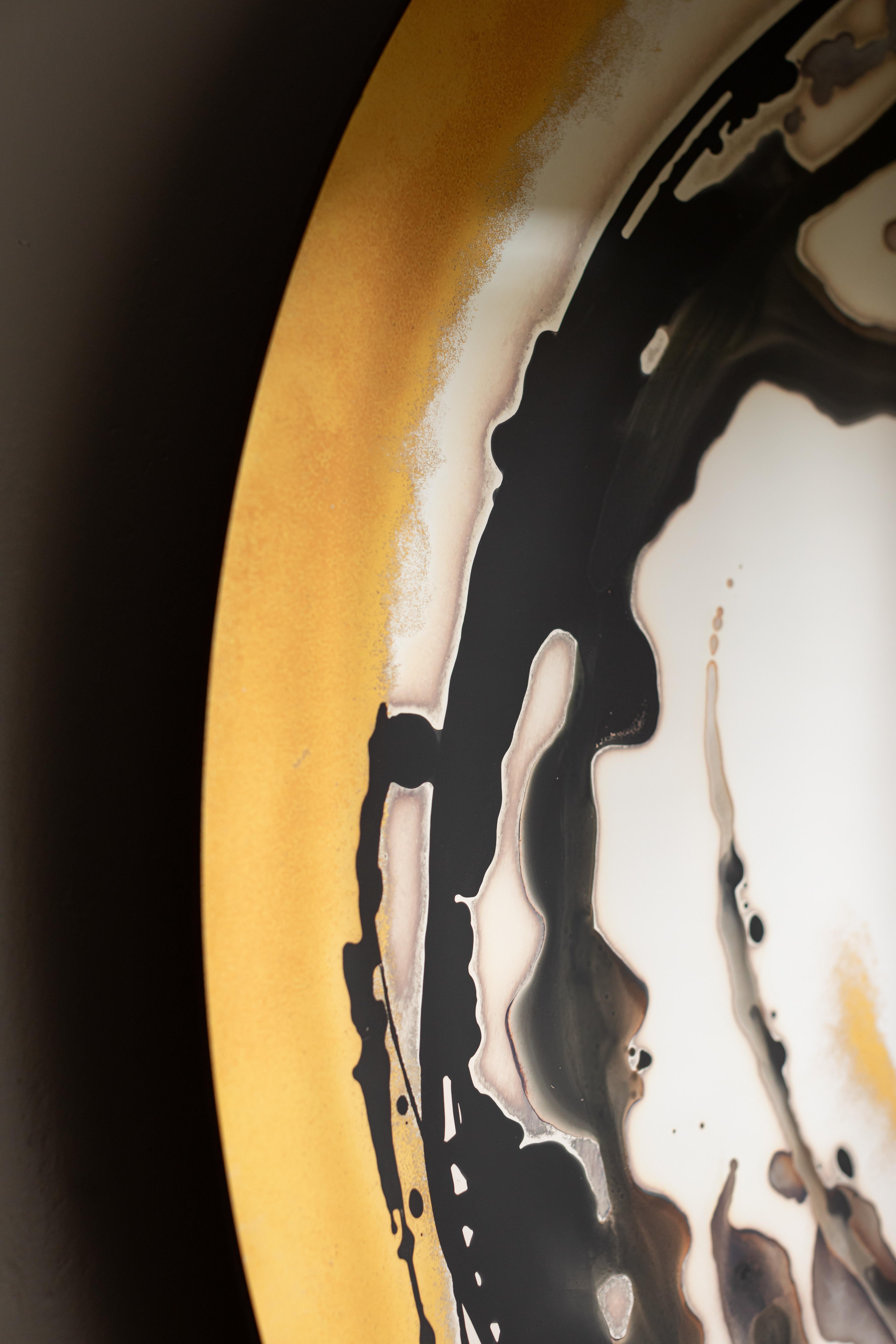 Smalto Specchio da parete Whiting Aura di OOM Contemporary Glass in vendita