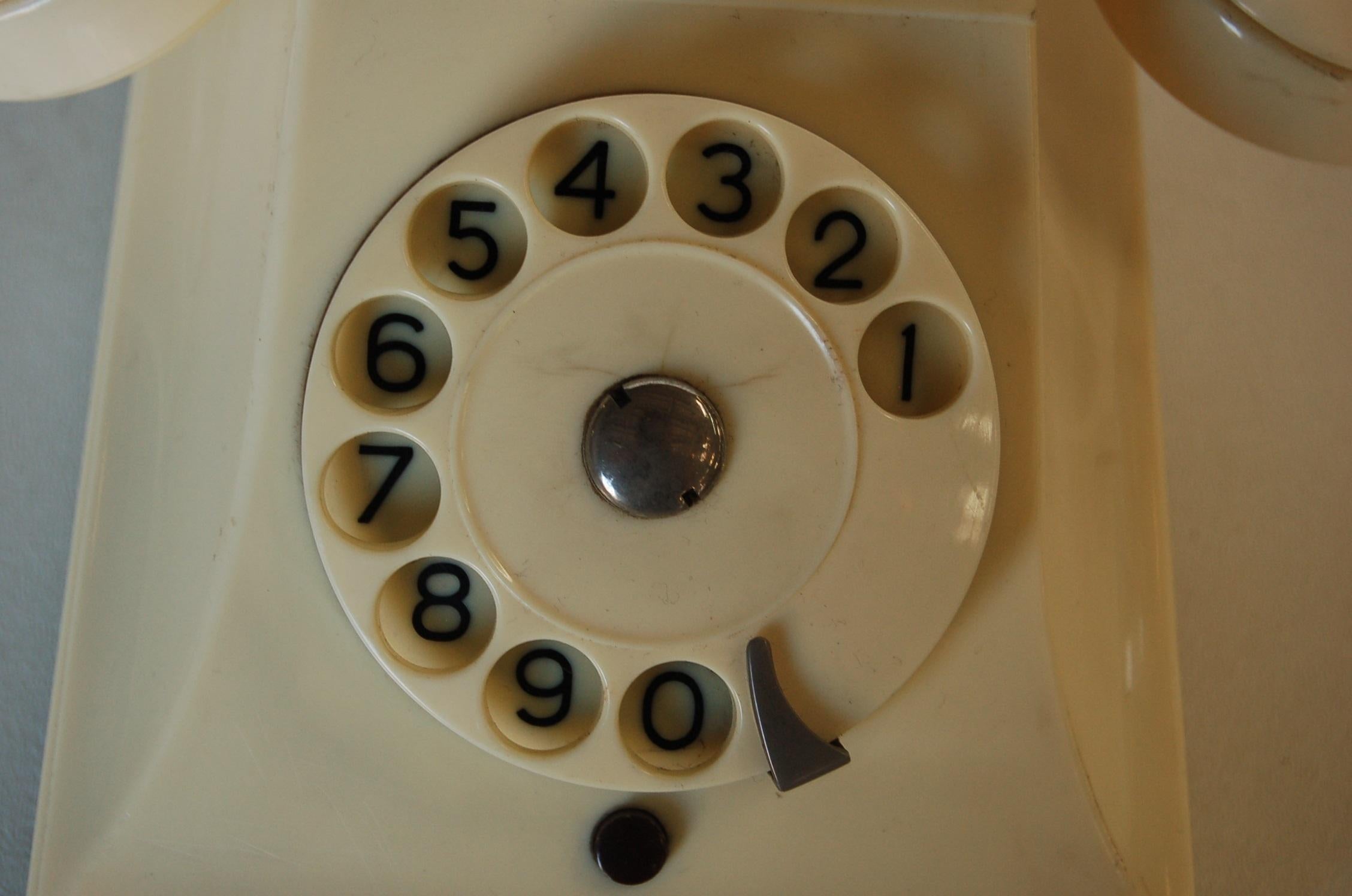 Mid-20th Century White Bakelite PTT Telephone by Ericsson For Sale