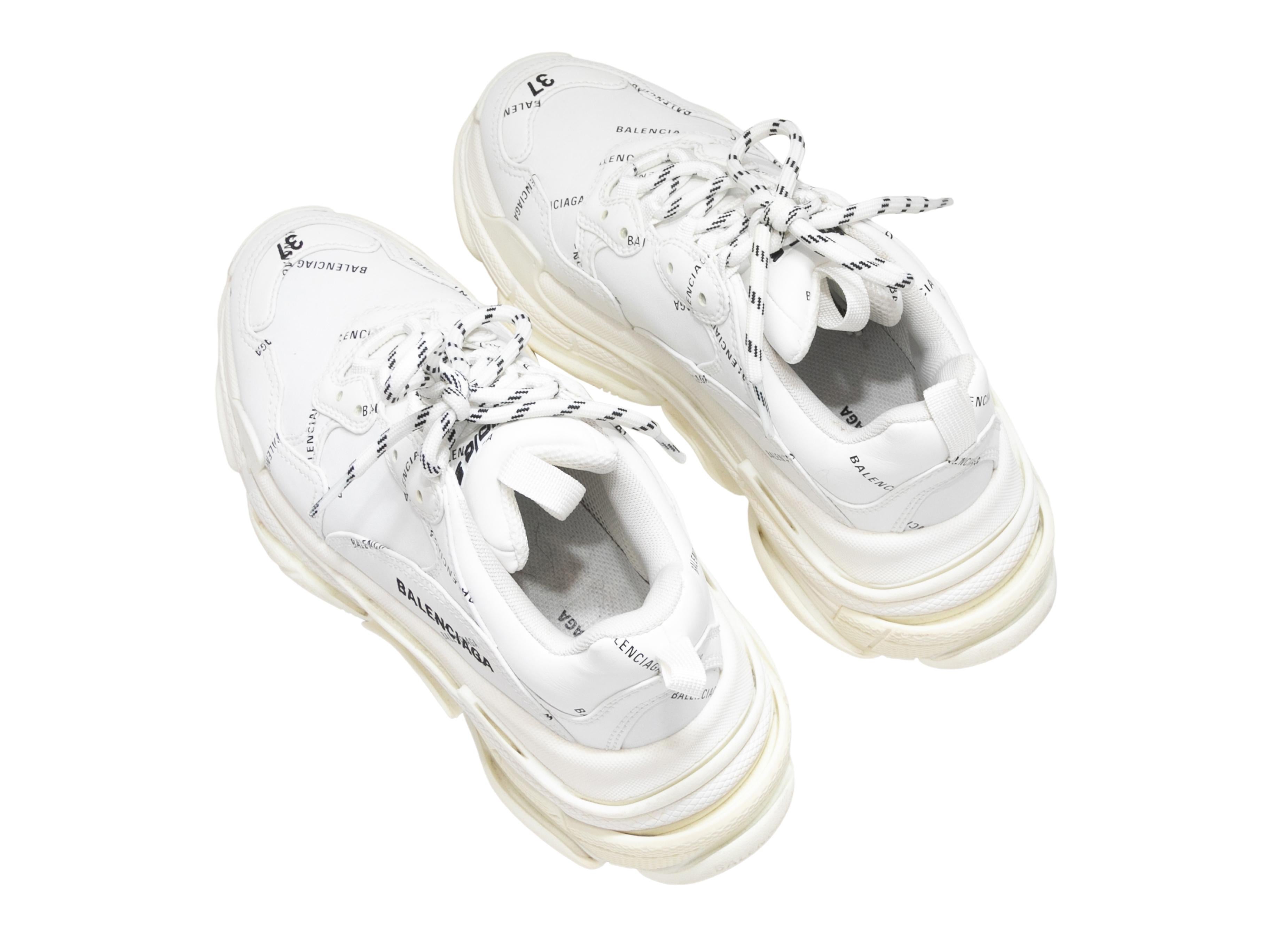 Zapatillas de plataforma Balenciaga Triple S Blancas Talla 37 Gris en venta